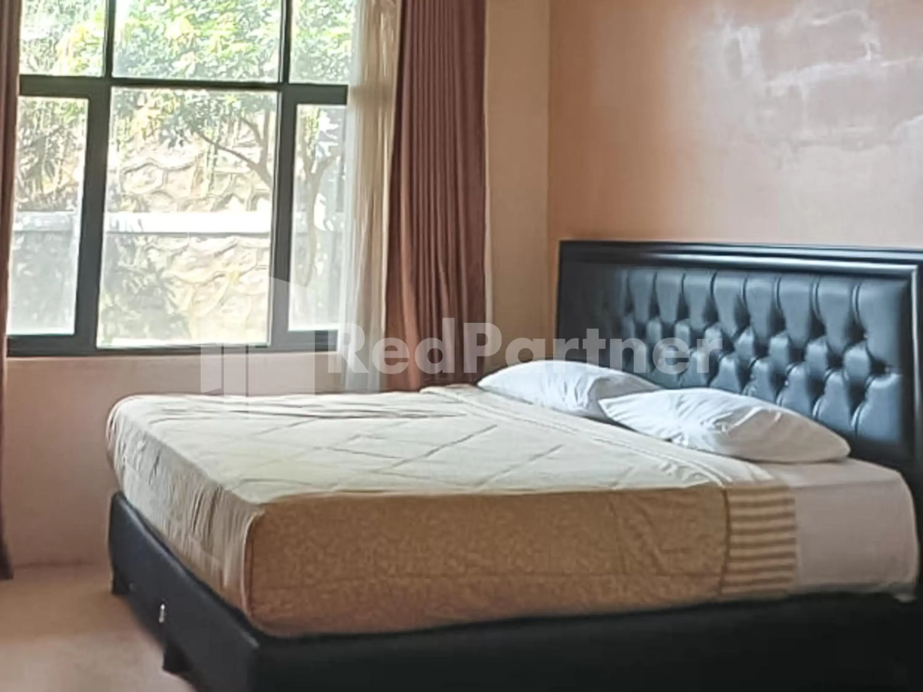 Hotel Ayong Linggarjati Kuningan Mitra RedDoorz Hotel Ayong Linggarjati Kuningan Mitra RedDoorz