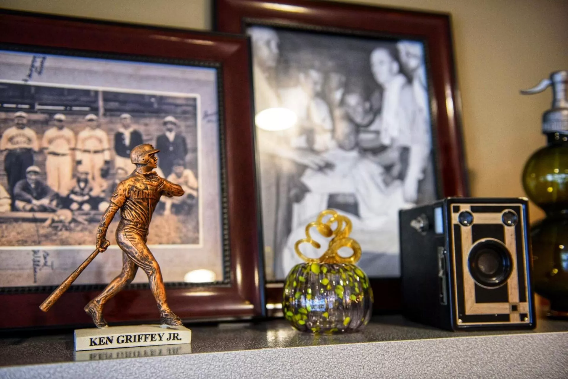 Decorative detail in Georgetown Inn Seattle