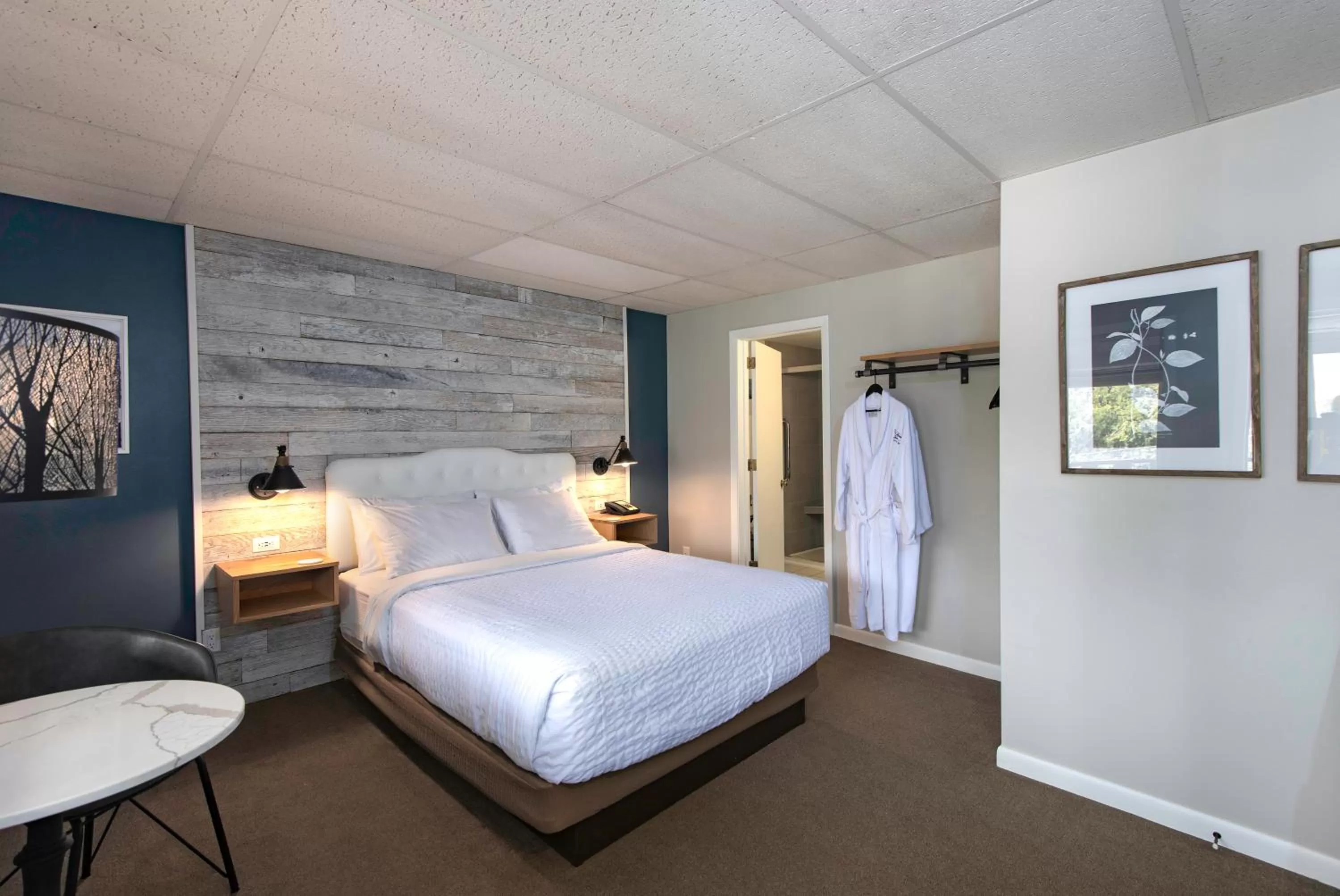 Guests, Bed in Country House Resort