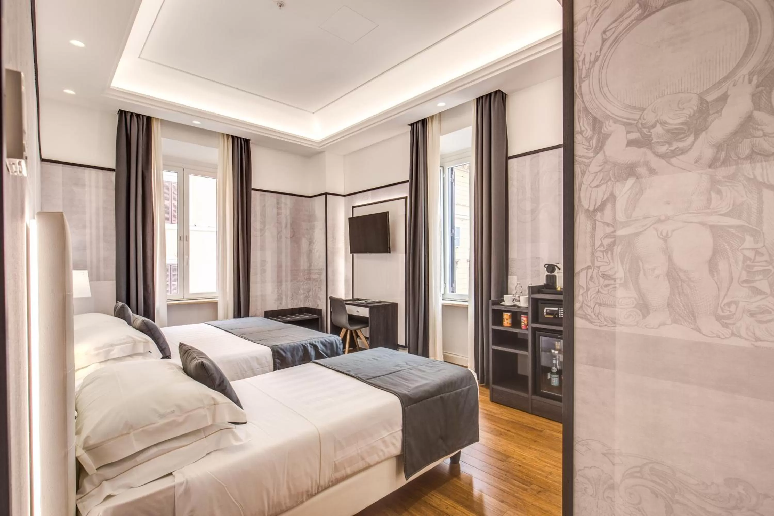 Photo of the whole room, Bed in The Liberty Boutique Hotel