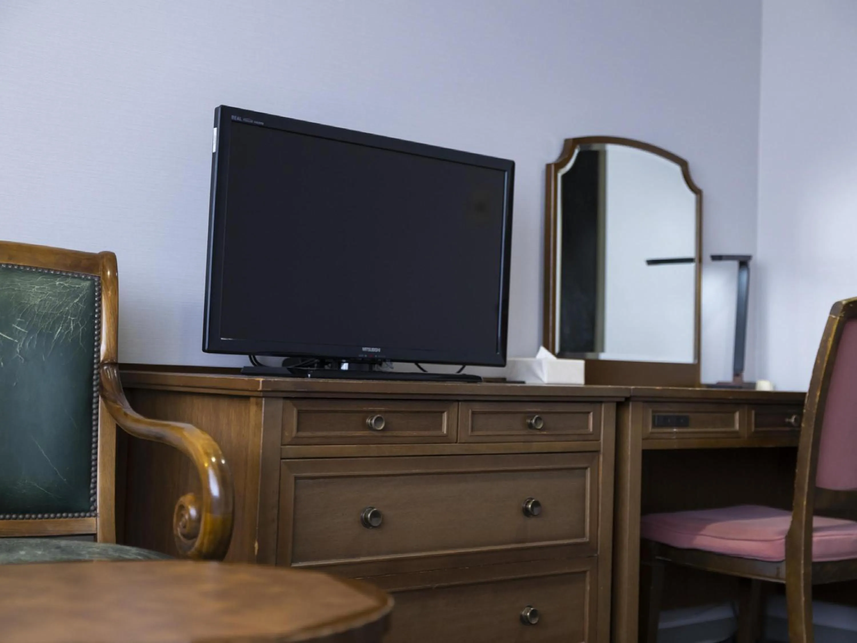 Photo of the whole room in Ariston Hotel Kobe