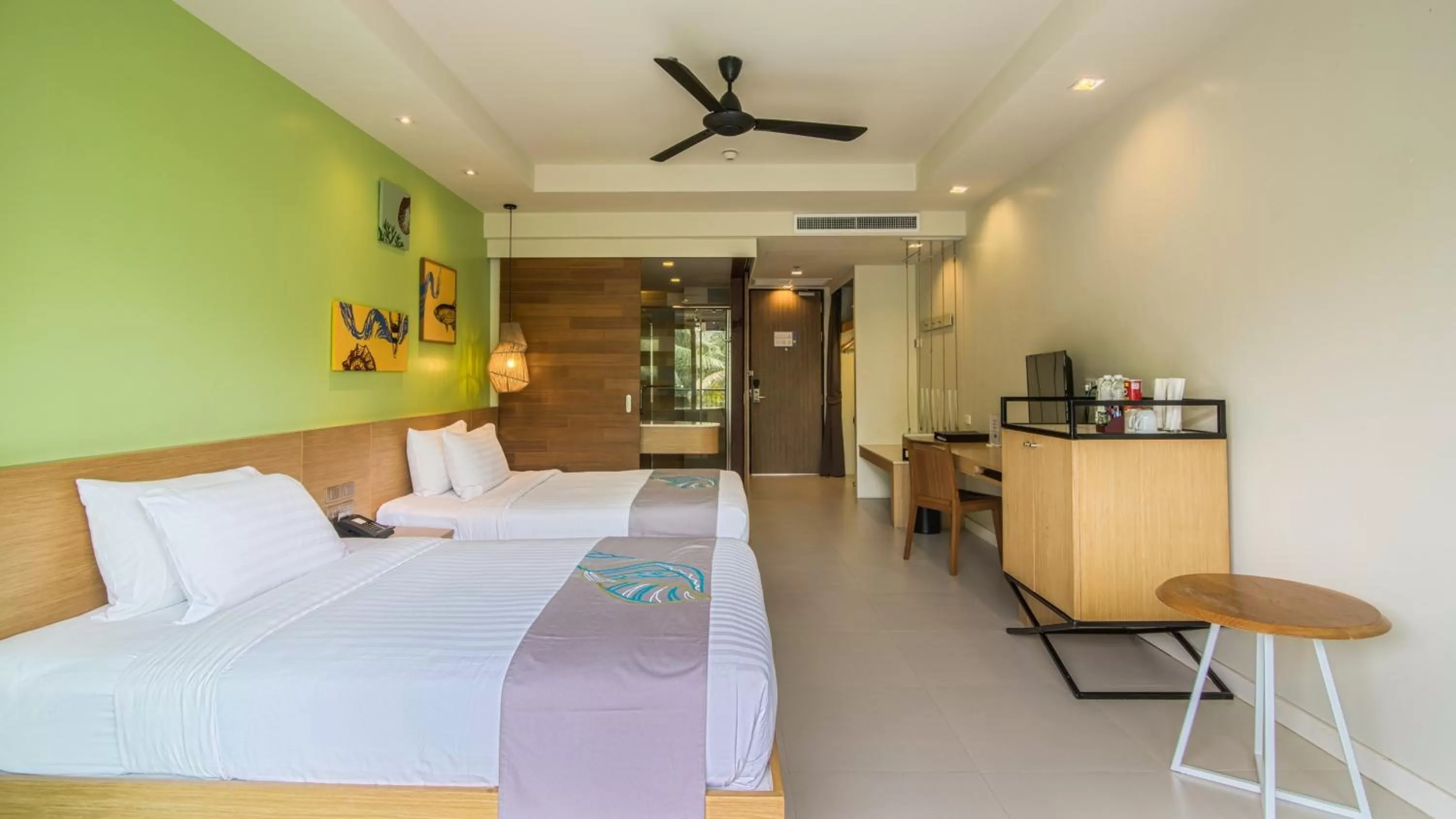 Photo of the whole room, Bed in Holiday Ao Nang Beach Resort, Krabi