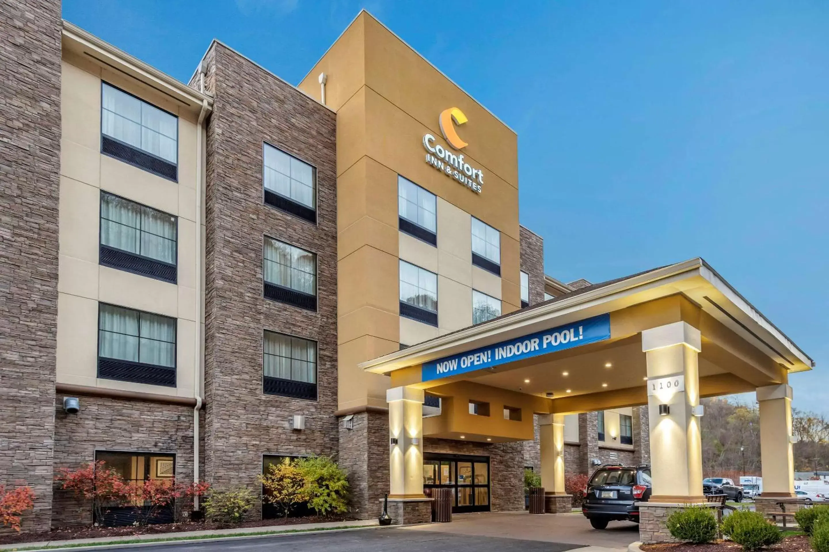 Comfort Inn & Suites Pittsburgh South Comfort Inn & Suites Pittsburgh South