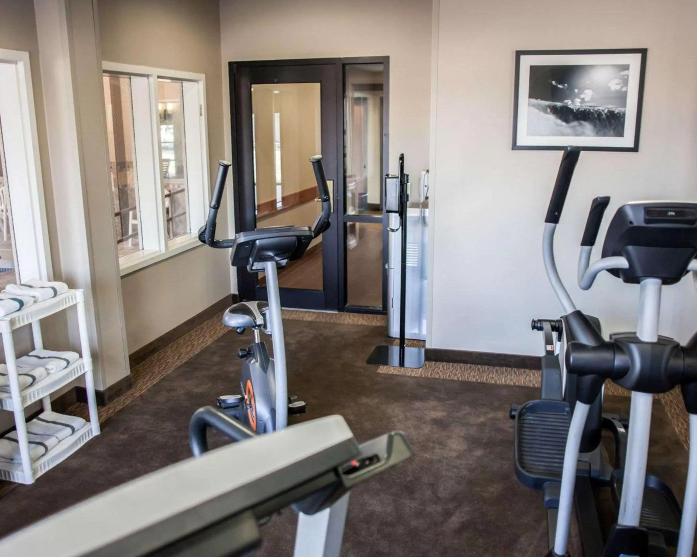 Fitness centre/facilities in Garner Hotel Topeka West by IHG
