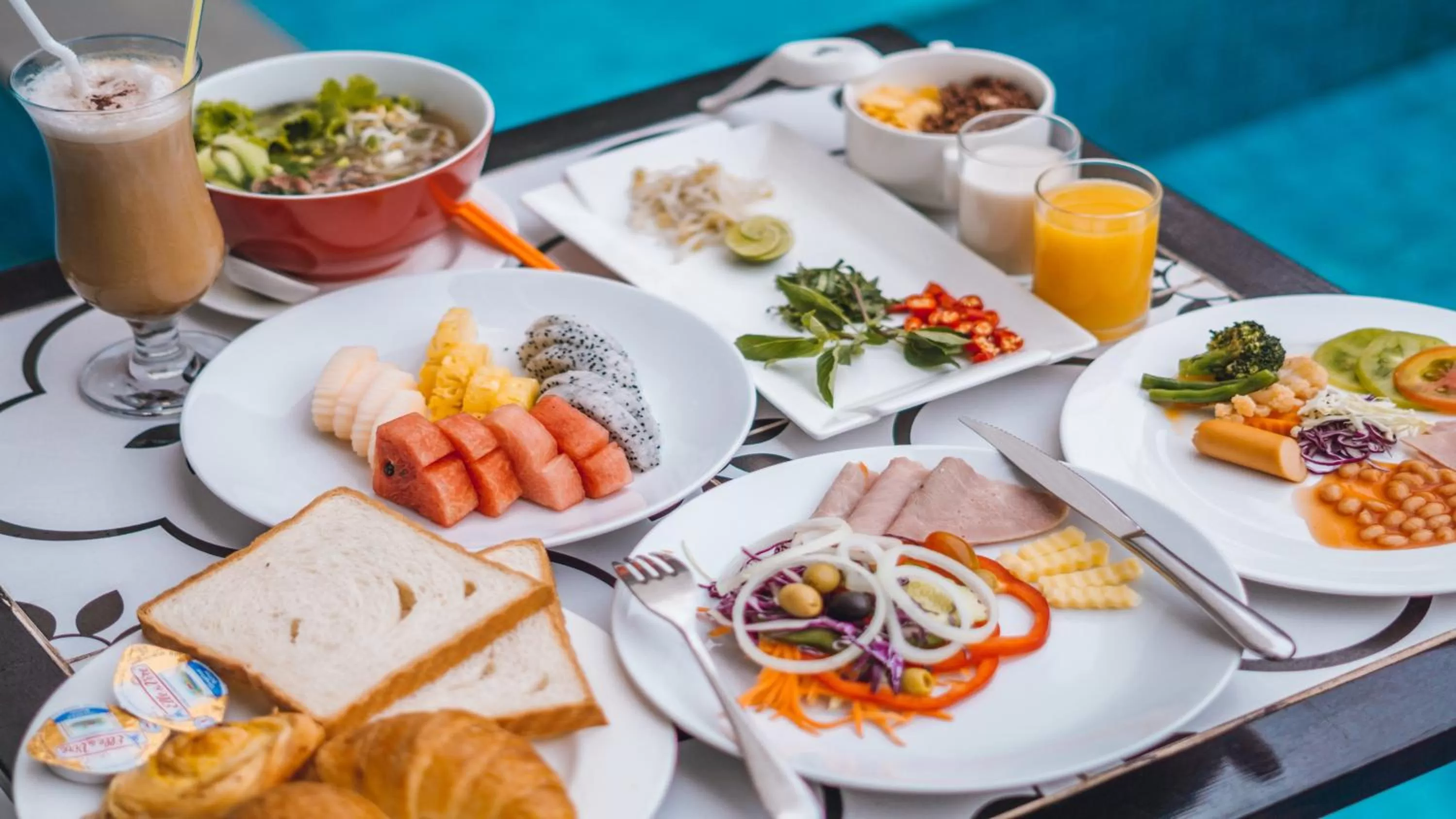 Restaurant/places to eat in Angkor Aurora