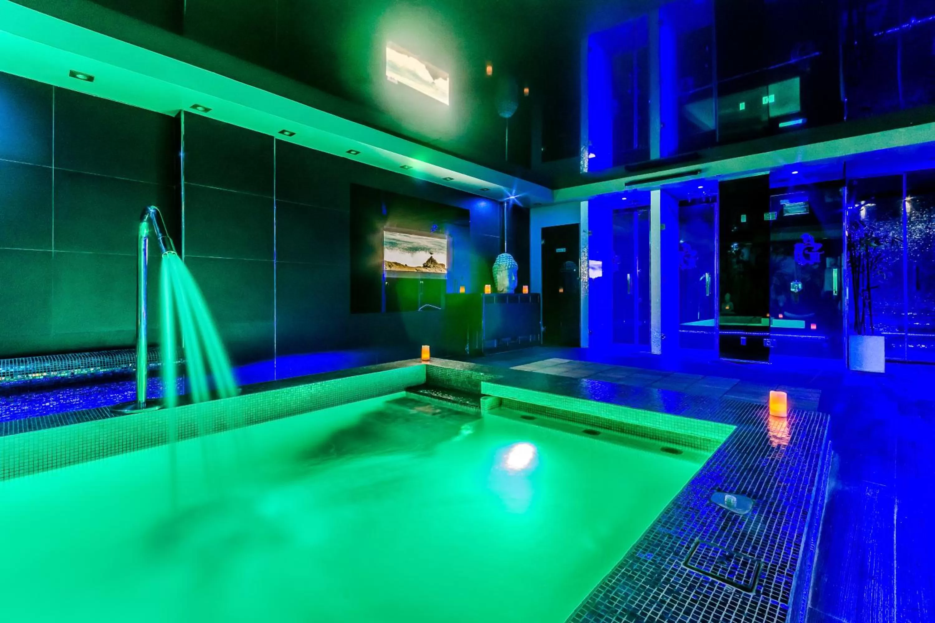 Hot Spring Bath in Grand Hotel Don Gregorio