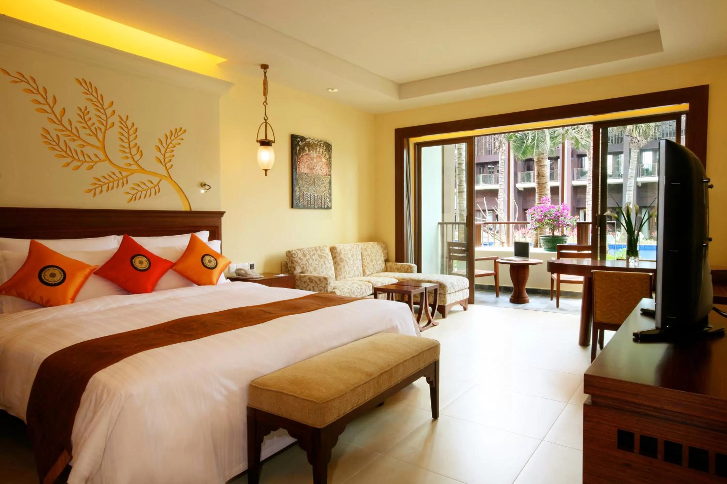 Photo of the whole room, Bed in Pullman Sanya Yalong Bay Villas & Resort