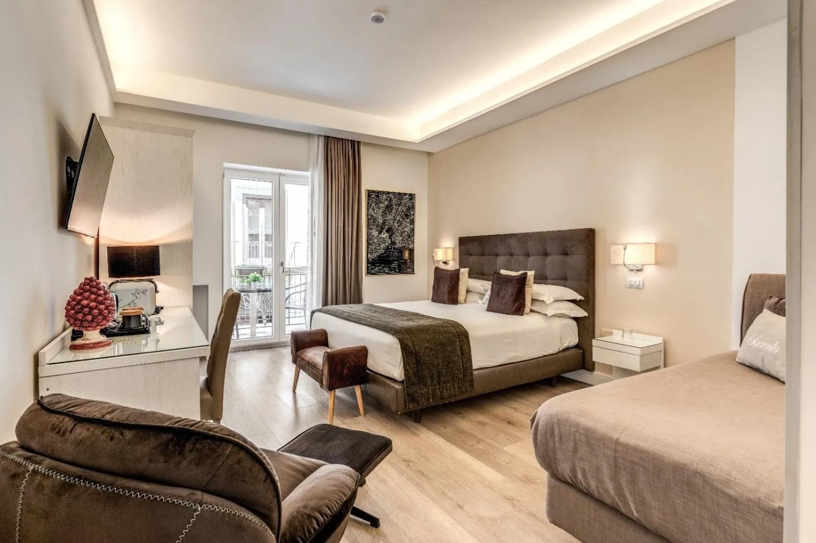 TV and multimedia, Bed in Hotel Sorrento City