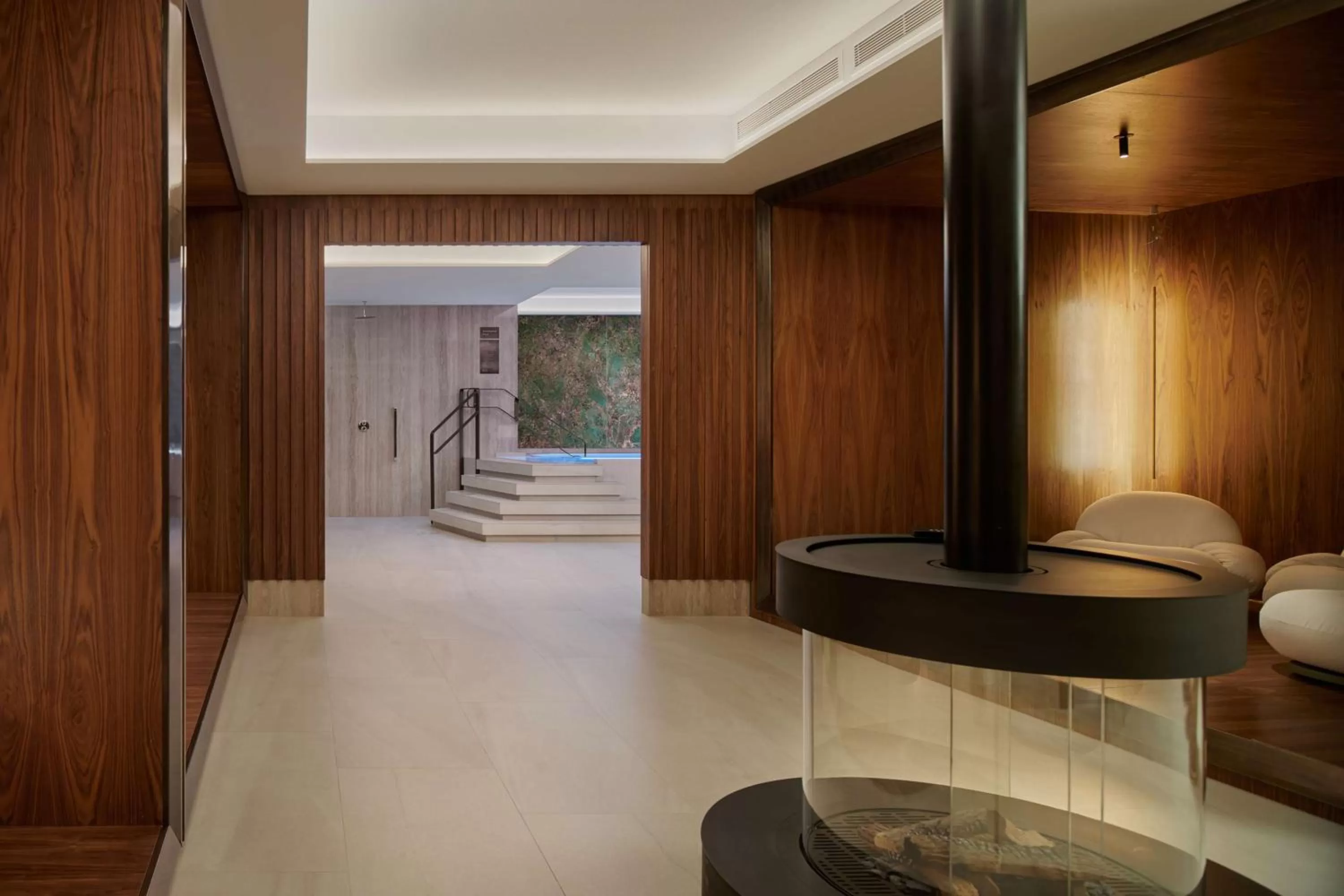 Sports in Iceland Parliament Hotel, Curio Collection By Hilton