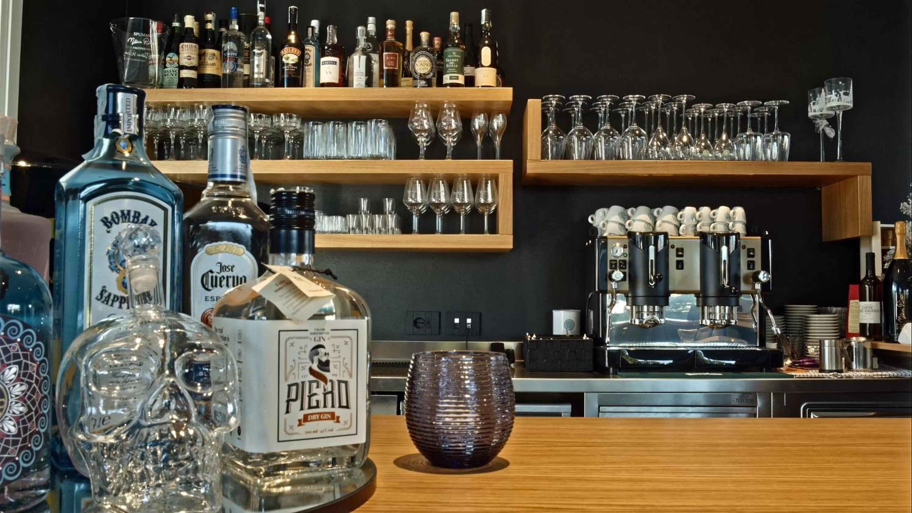 Lounge or bar in Hotel Cristal