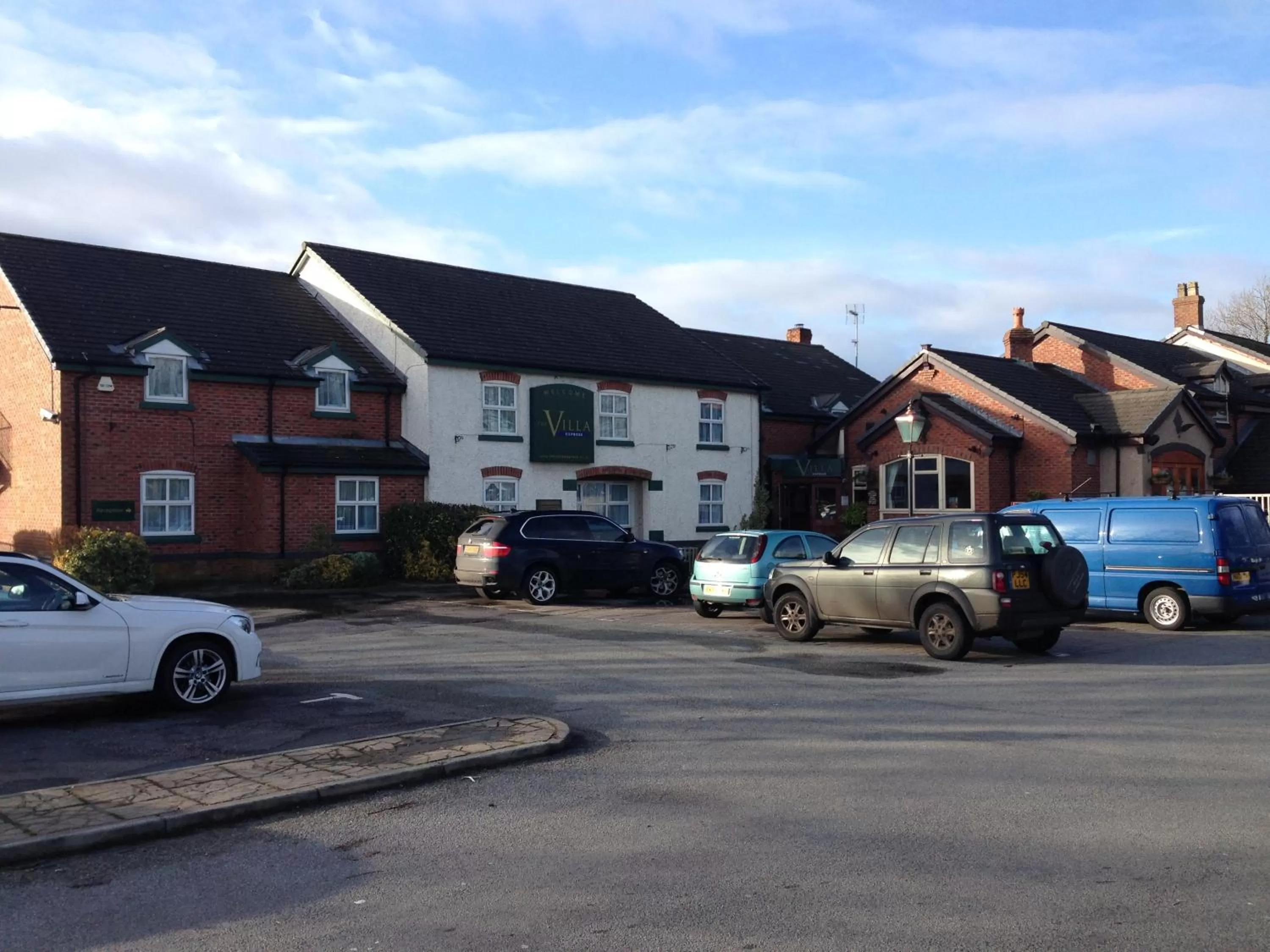 Facade/entrance in The Villa Express
