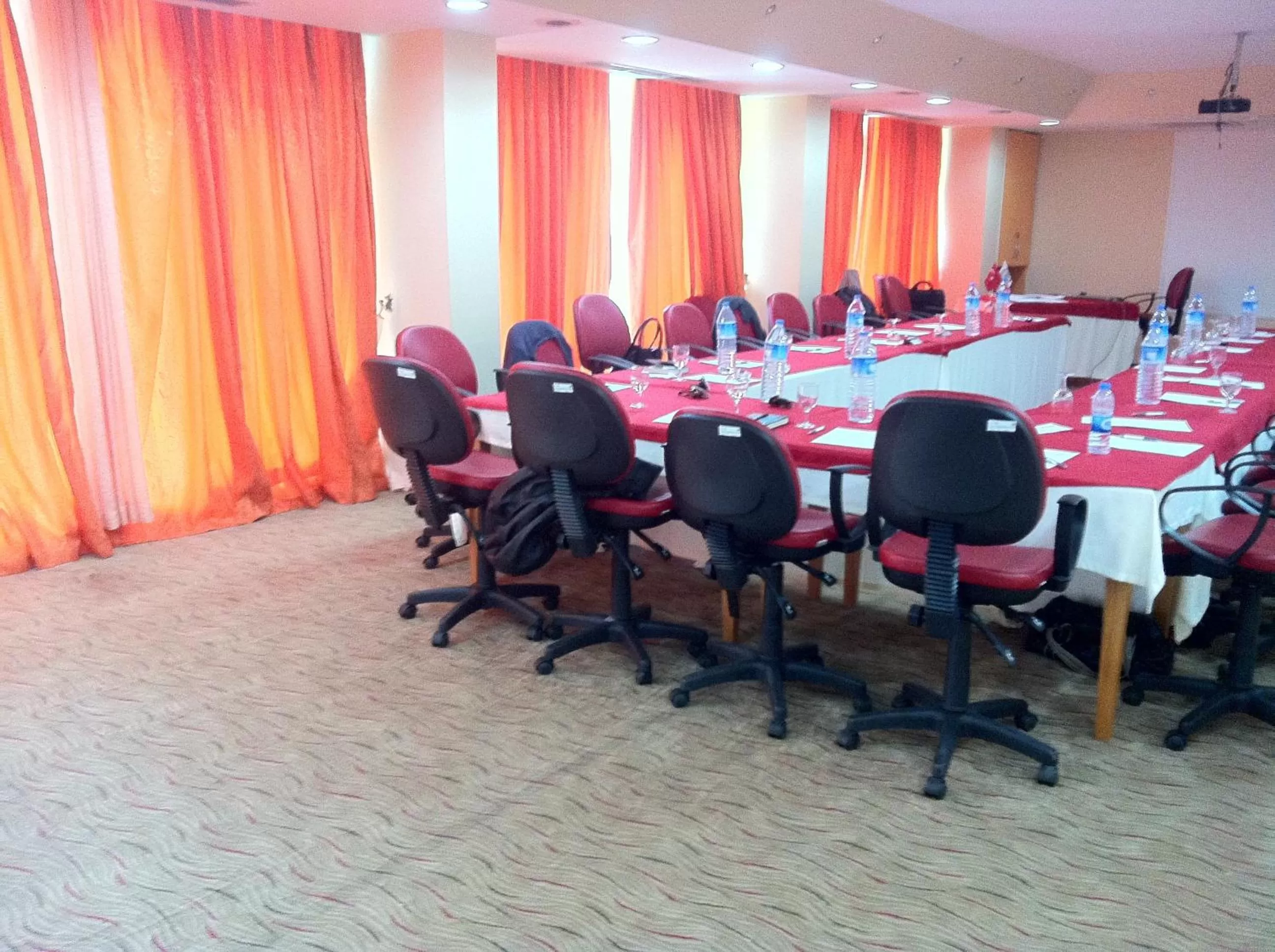 Meeting/conference room in Miroglu Hotel