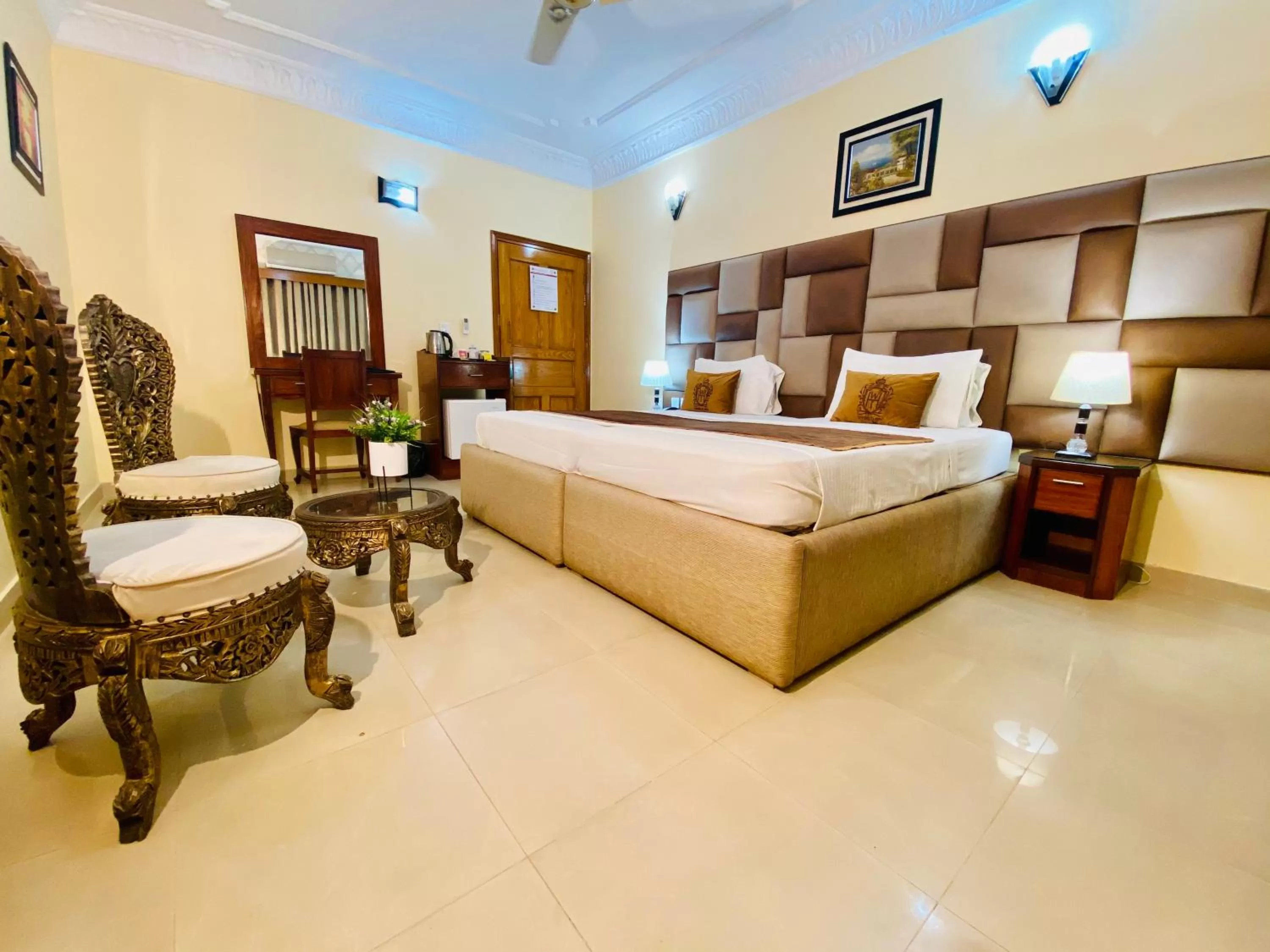 Lobby/Reception in World Inn Karachi