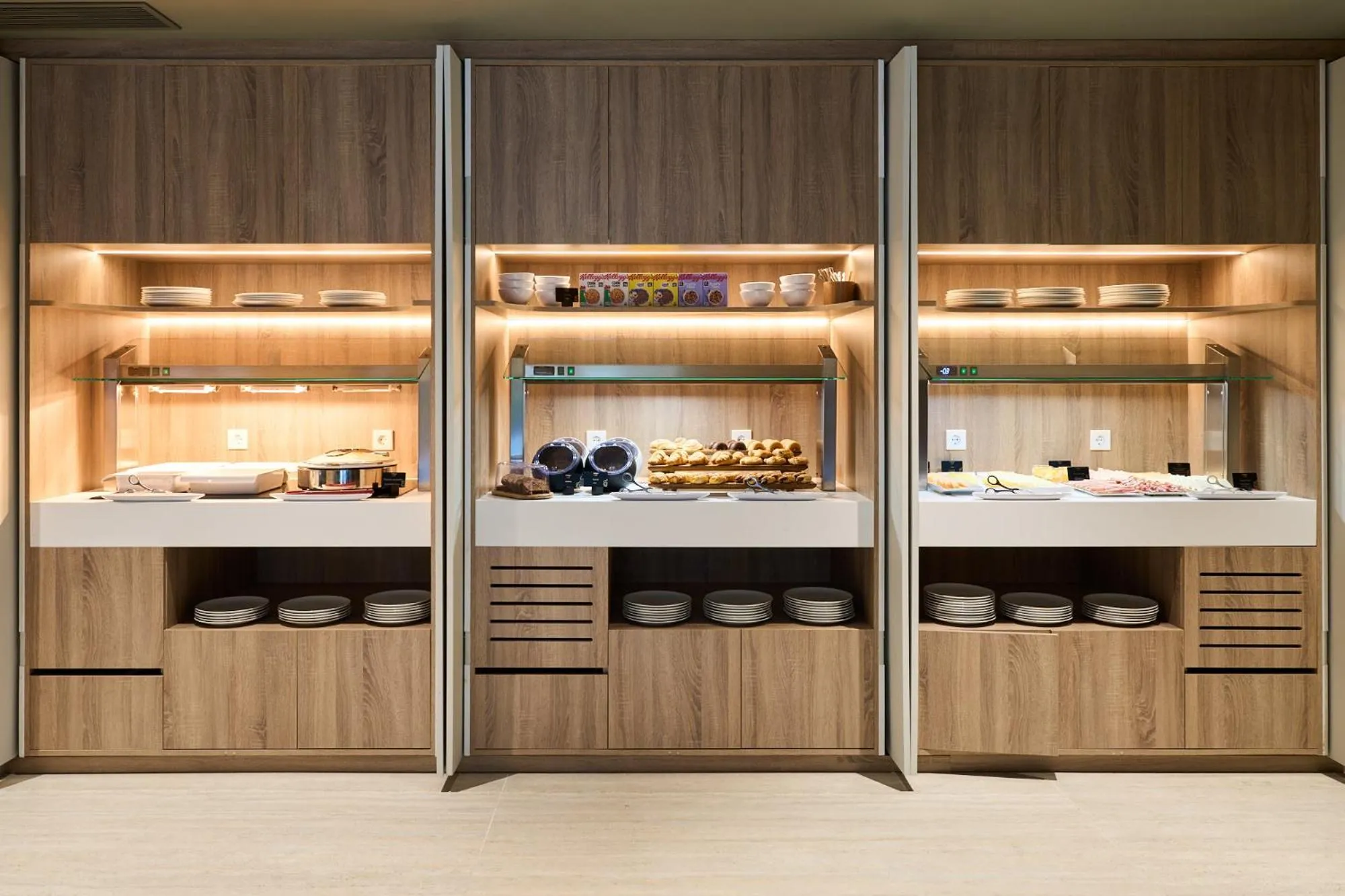 Breakfast in VP Madroño