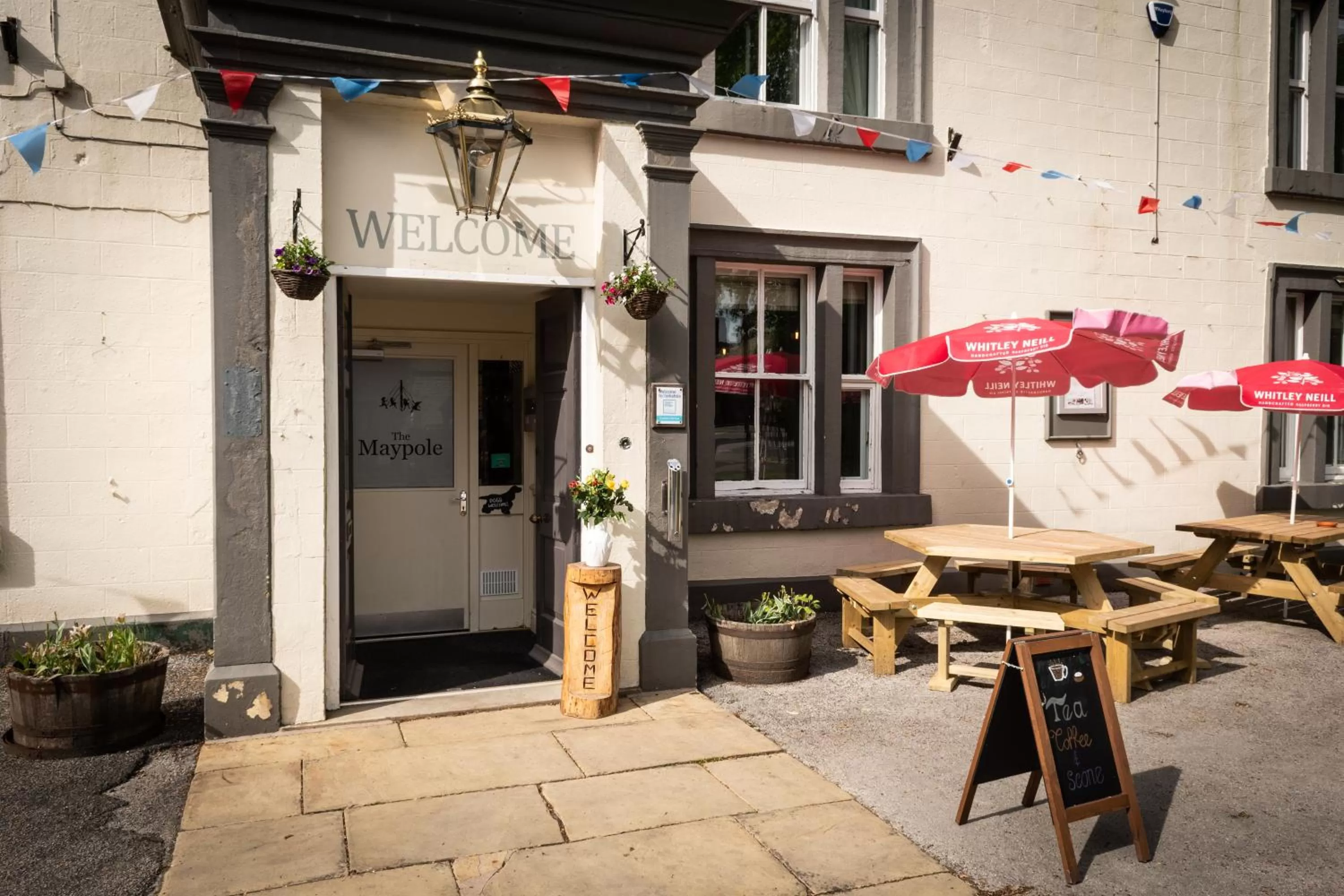 Property building in Maypole Inn