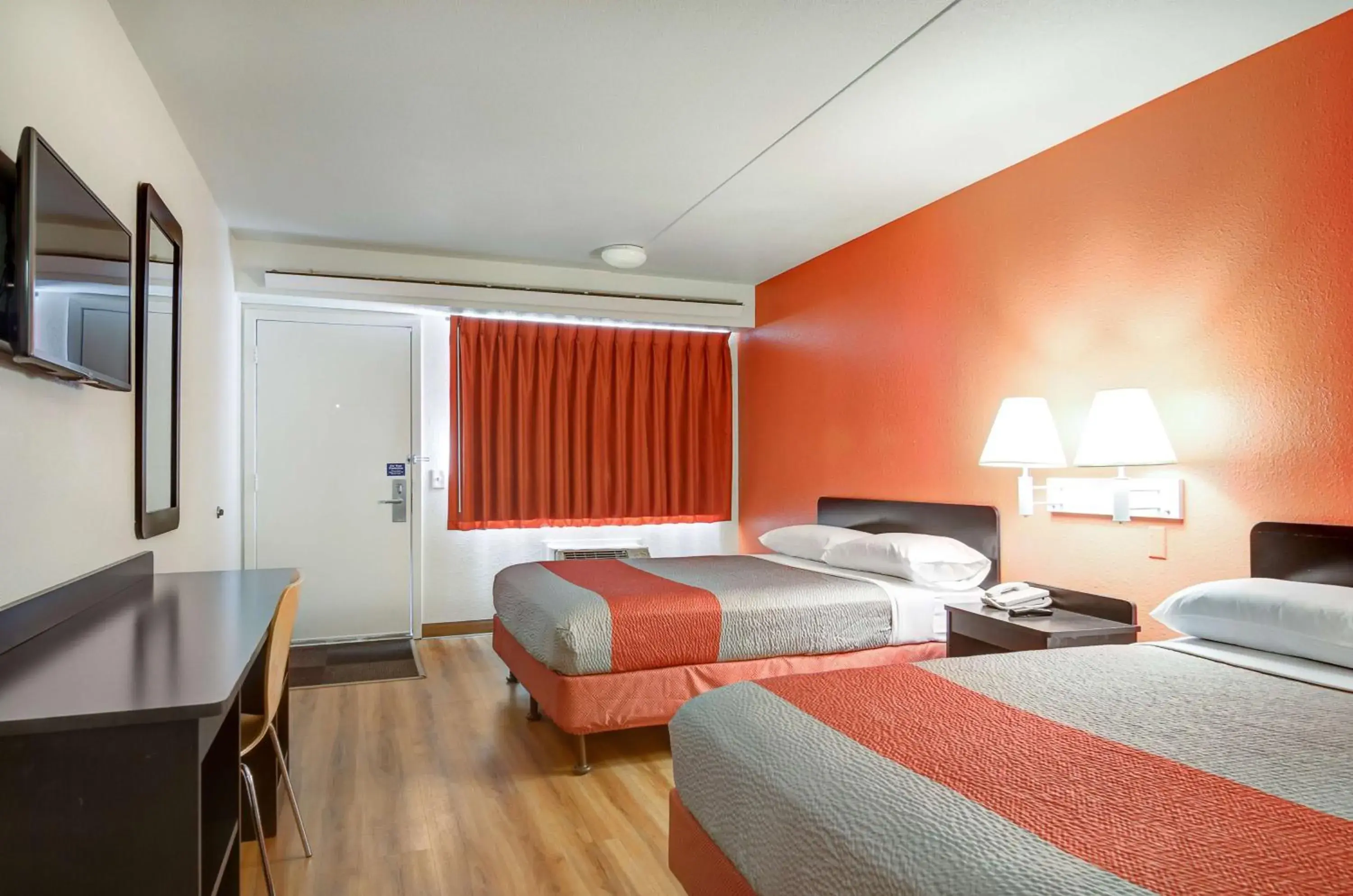 Quadruple Room - single occupancy - Disability Access - Non-Smoking in Motel 6-Springfield, MO - North Quadruple Room - single occupancy - Disability Access - Non-Smoking in Motel 6-Springfield, MO - North