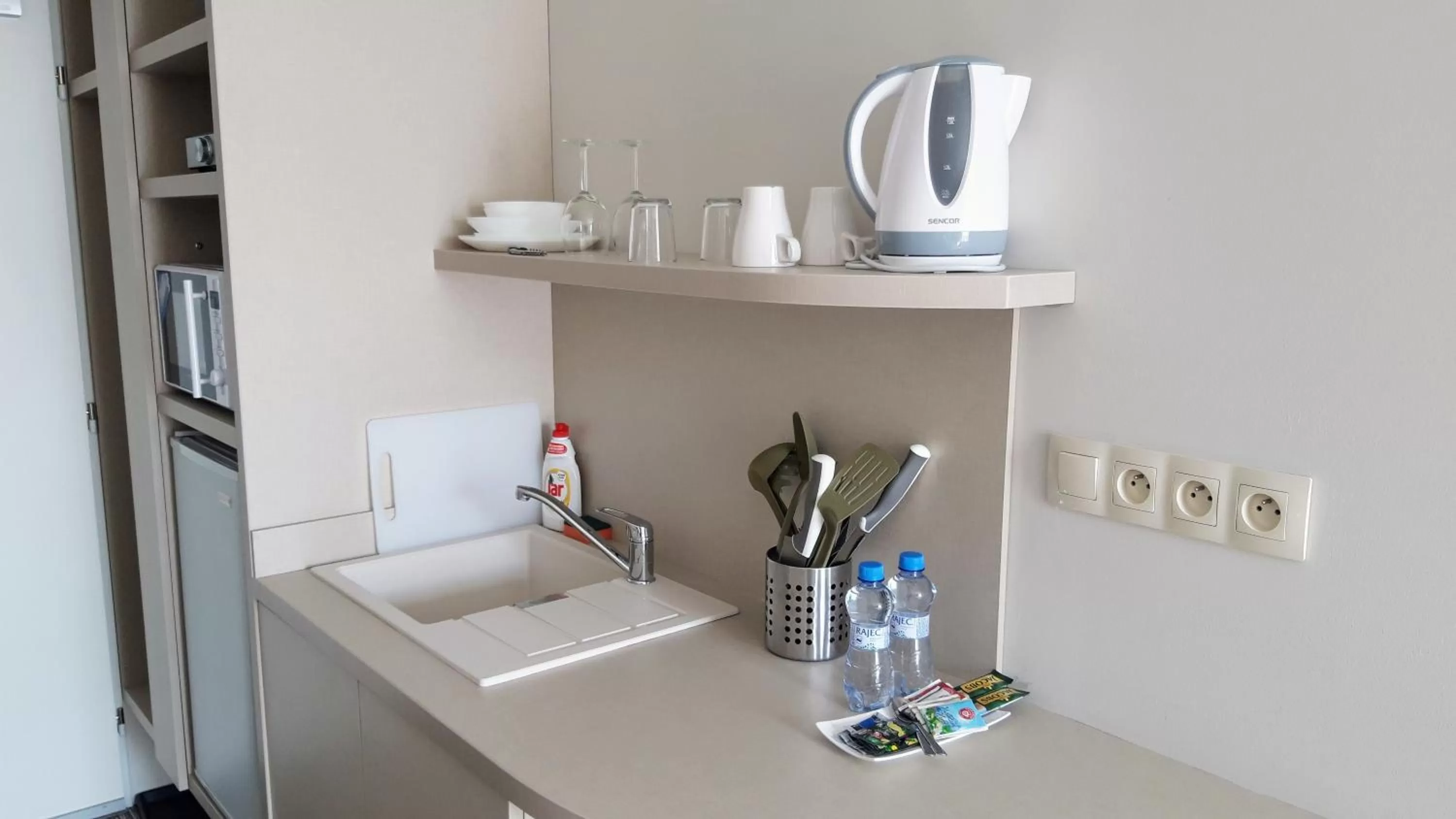 Coffee/tea facilities in Smarthotel Nezvalova Archa