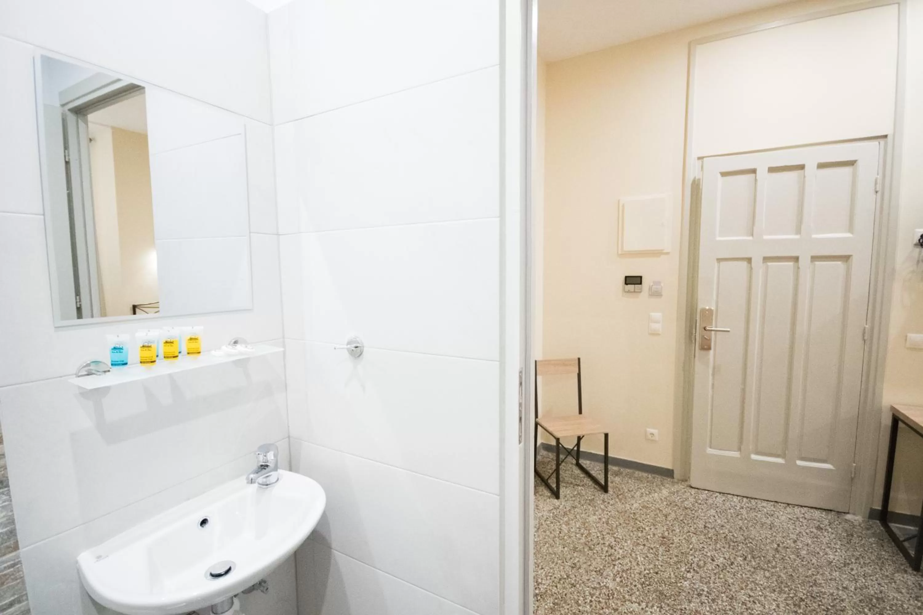 Bathroom in Athens Psiri Hotel