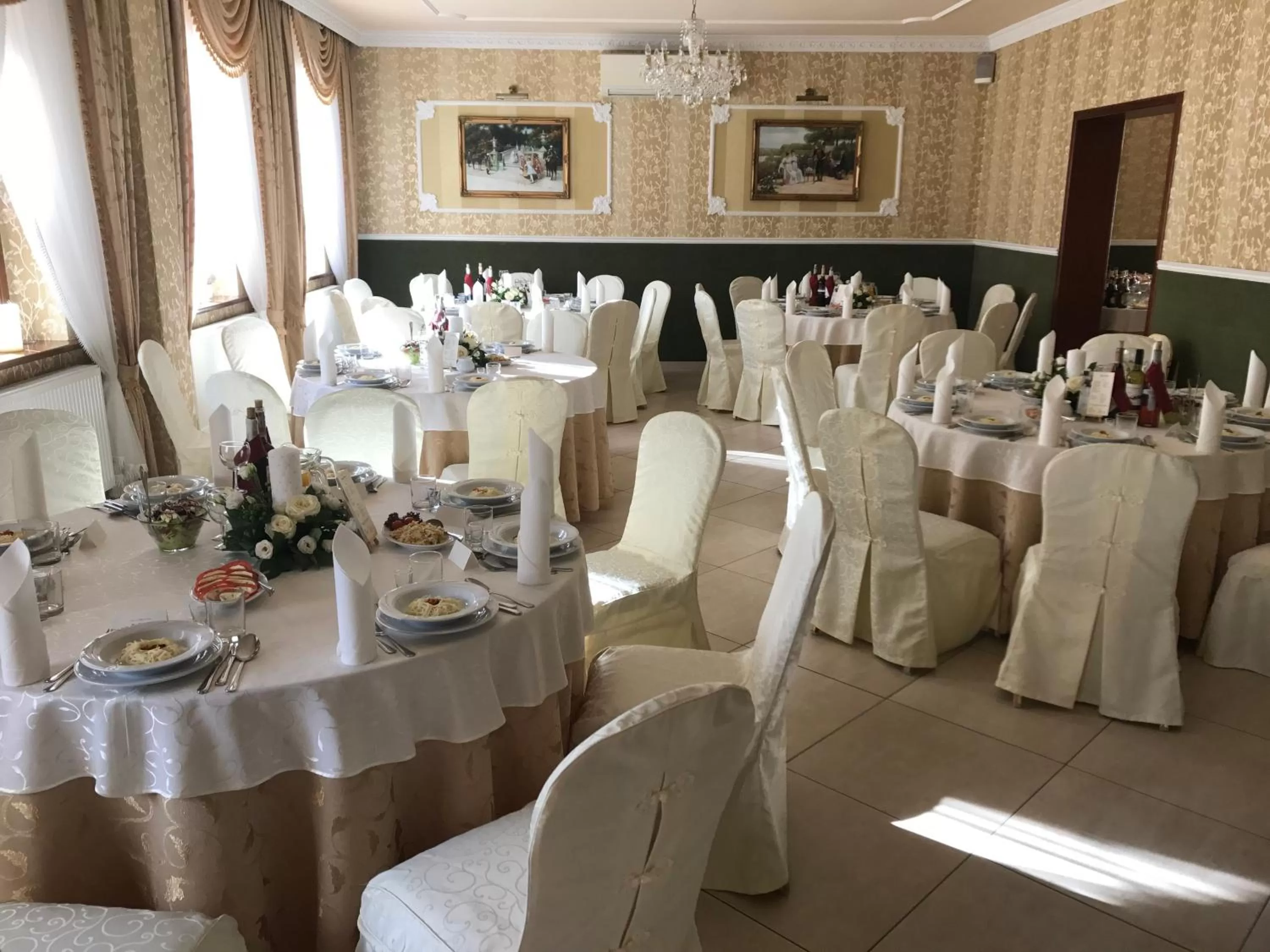 Hotel Restauracja Willa Radwan