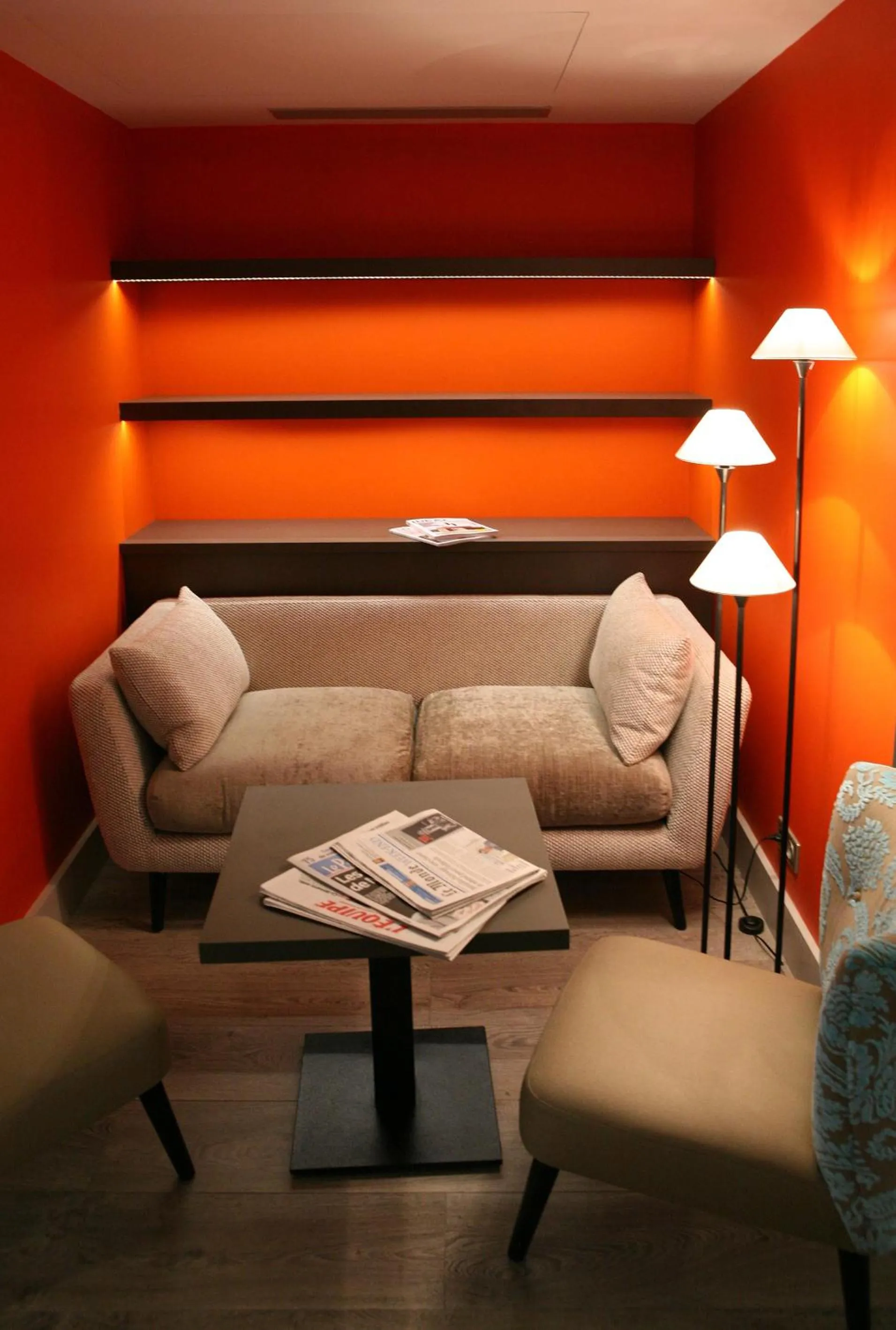 Lounge or bar in Hôtel Vic Eiffel