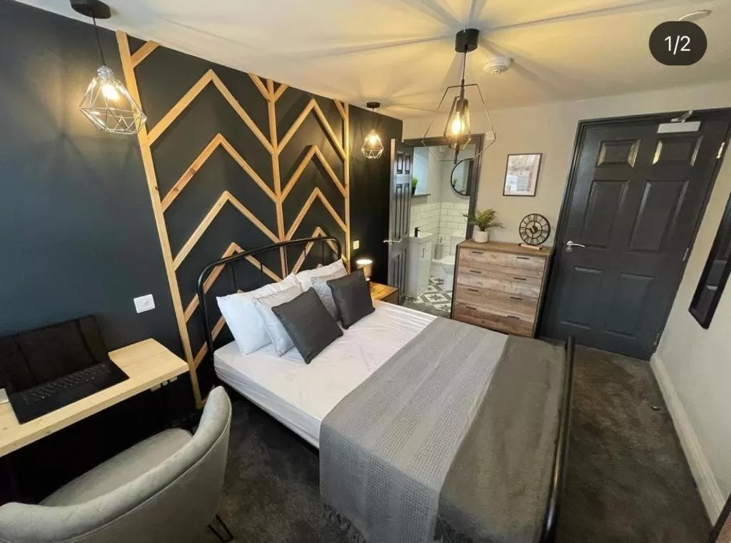 Bed in Mansel House - by TIFA Stays