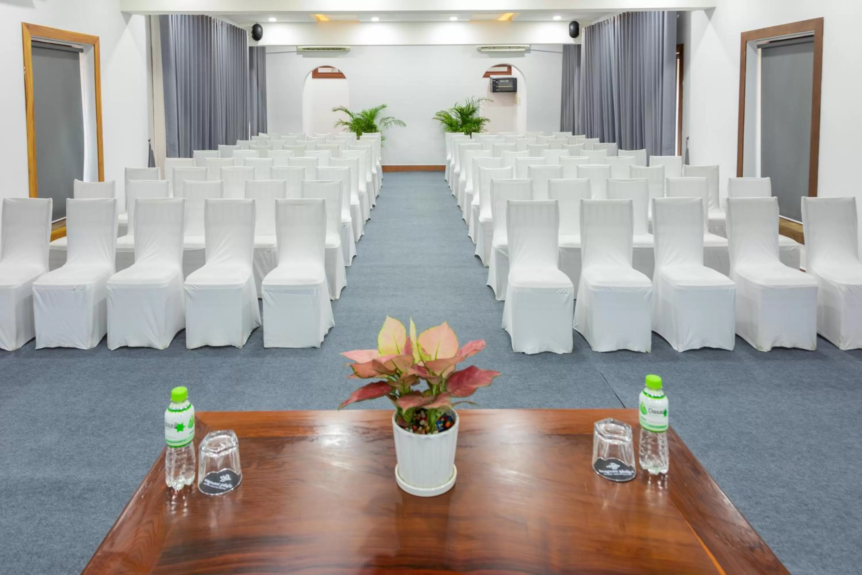 Meeting/conference room in Blanc Smith Hotel