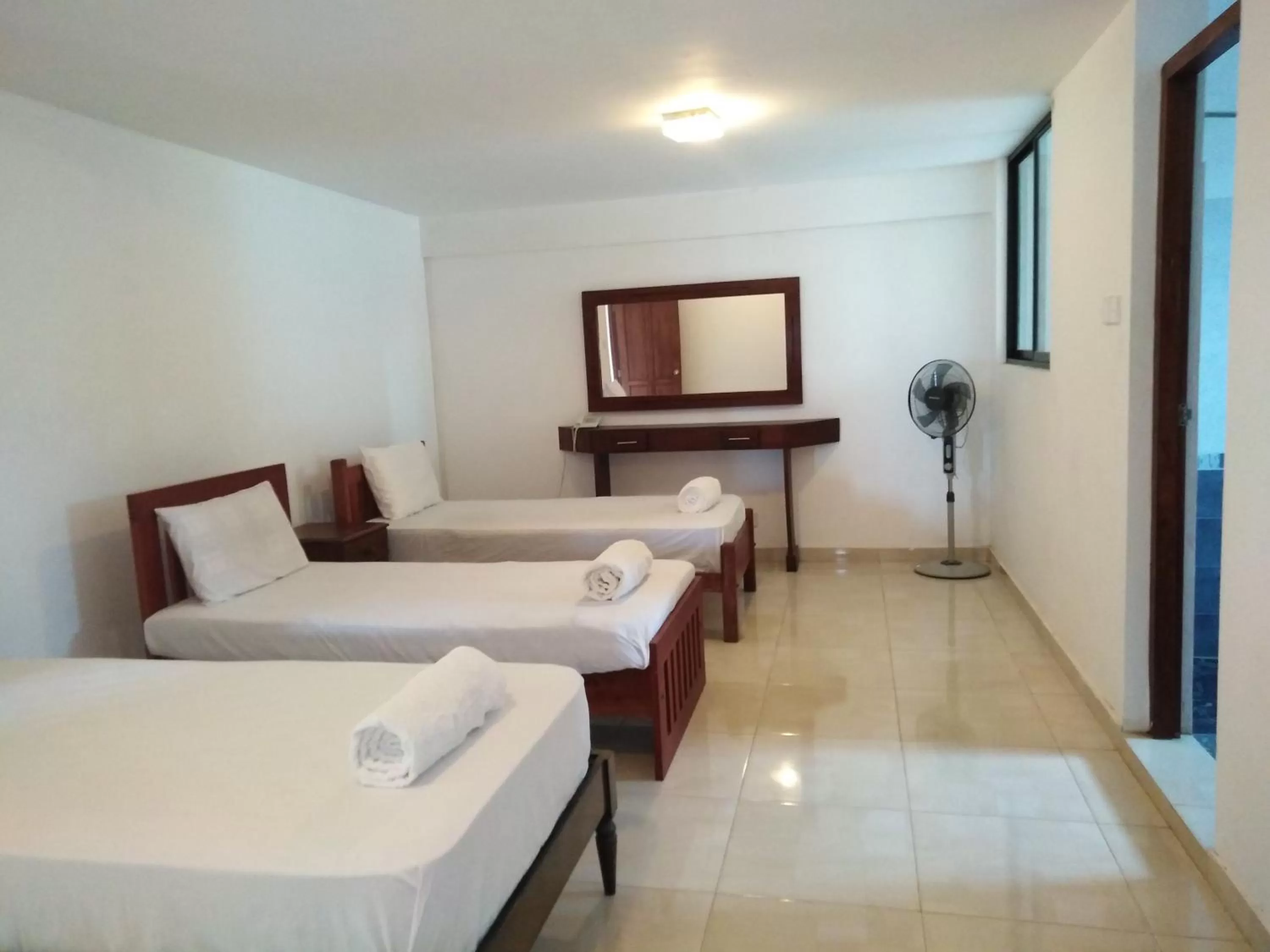 Bed in Kandy Highland Unique Hotel