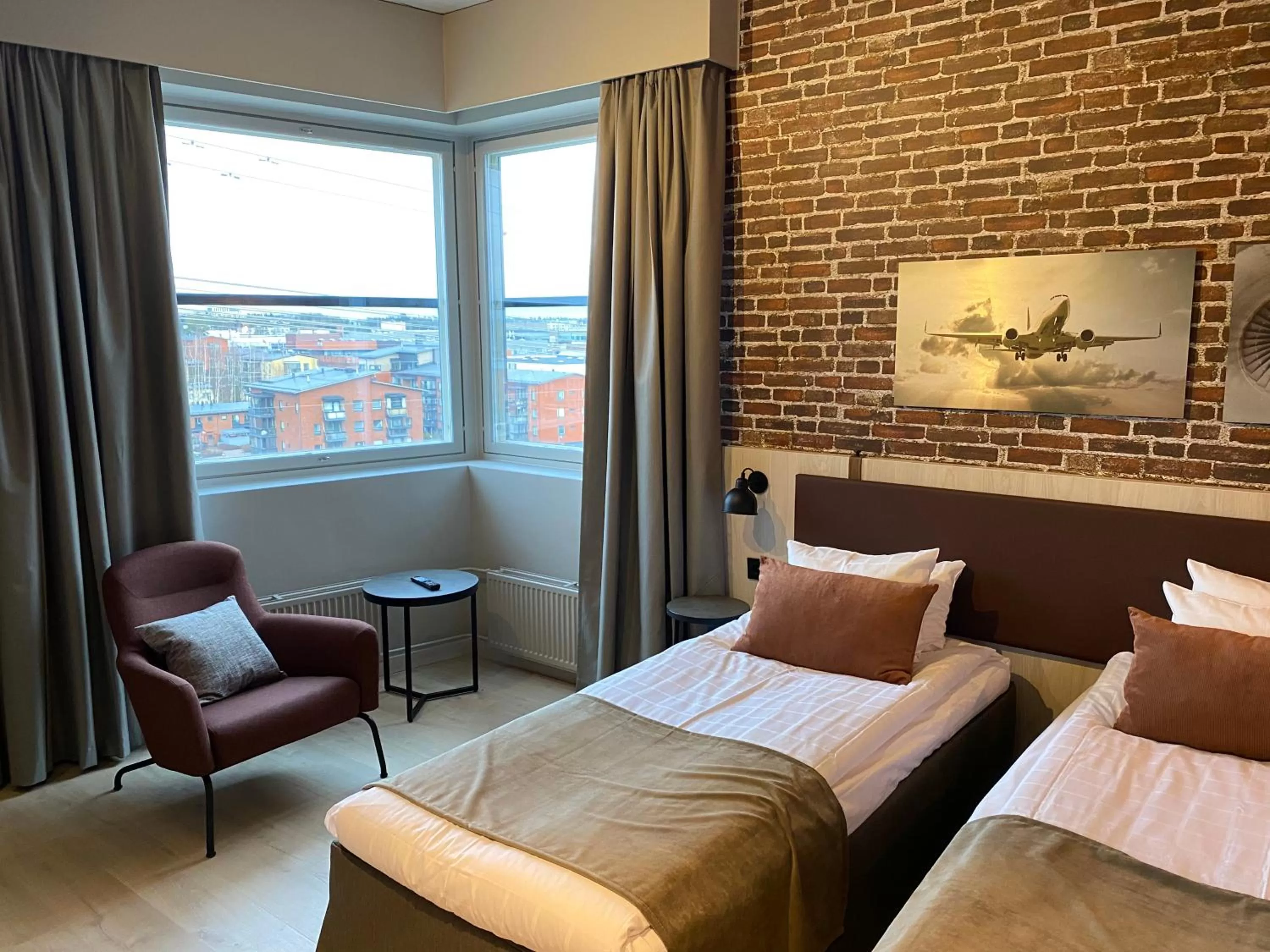 Bed in Skyline Airport Hotel