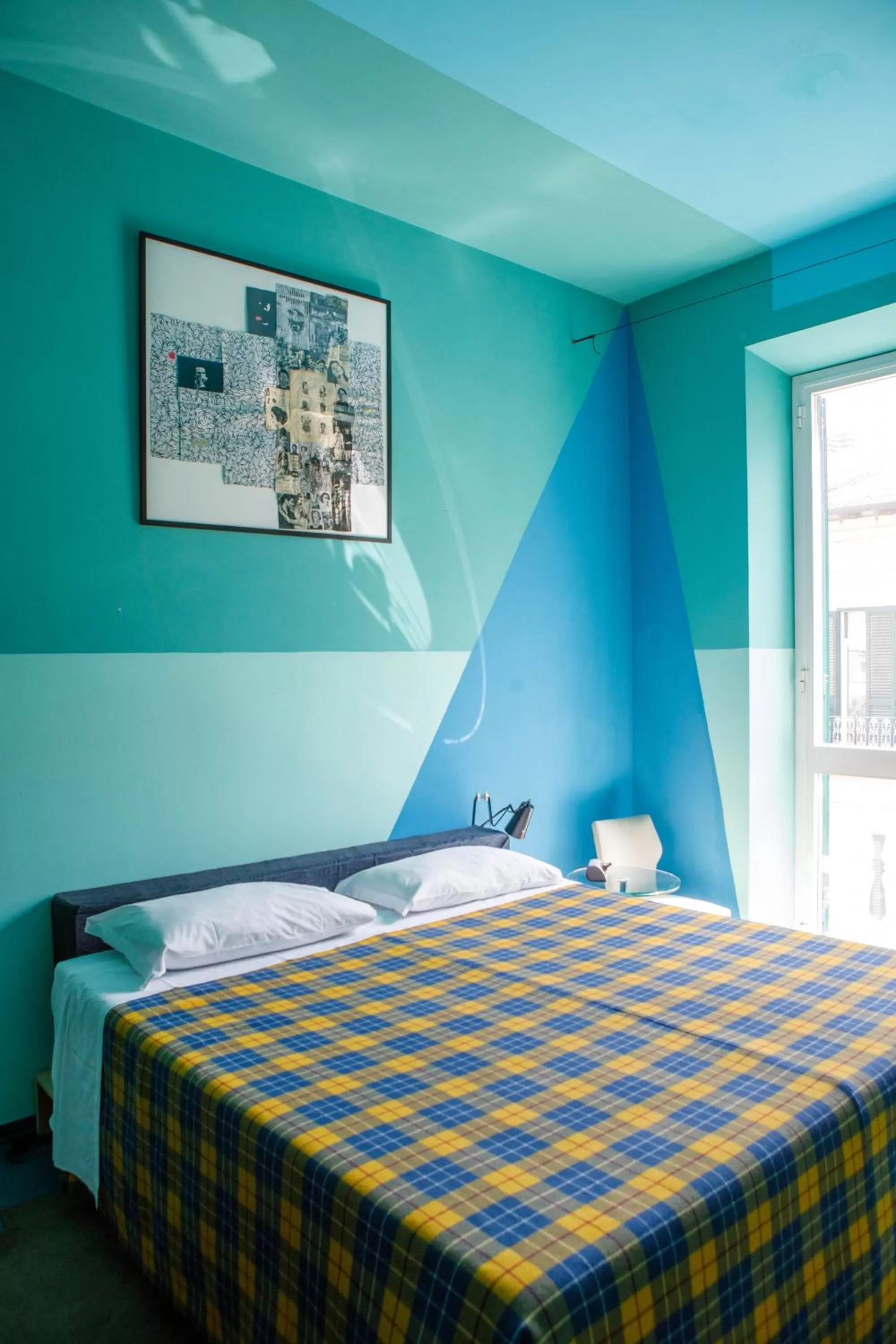 Bed in La Bougainville Tuscan Riviera B&B and Beach Club