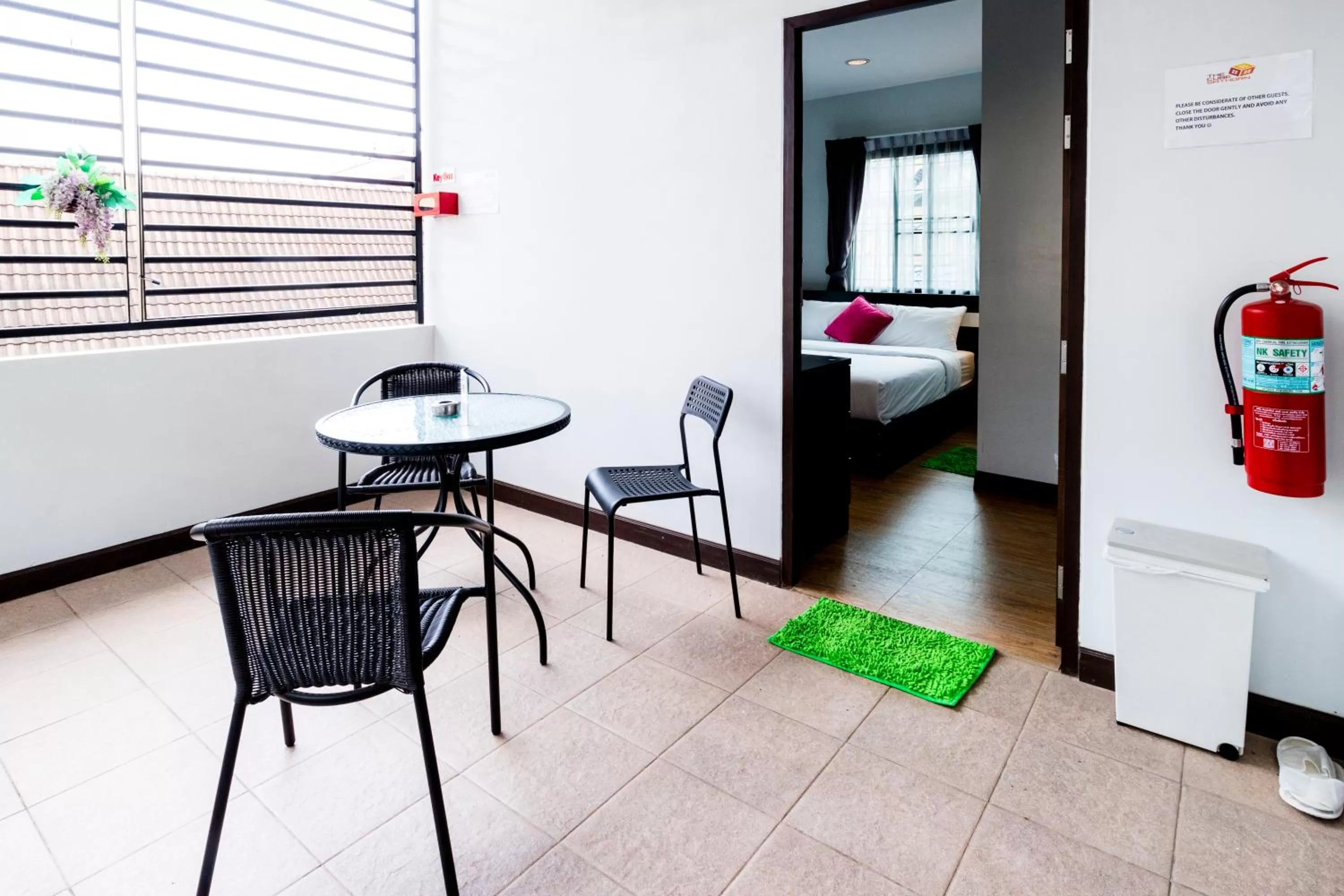 Bed in The Cube Sathorn Boutique Hotel เดอะ คิวบ์ สาทร บูติค โฮเทล Near BTS Surasak