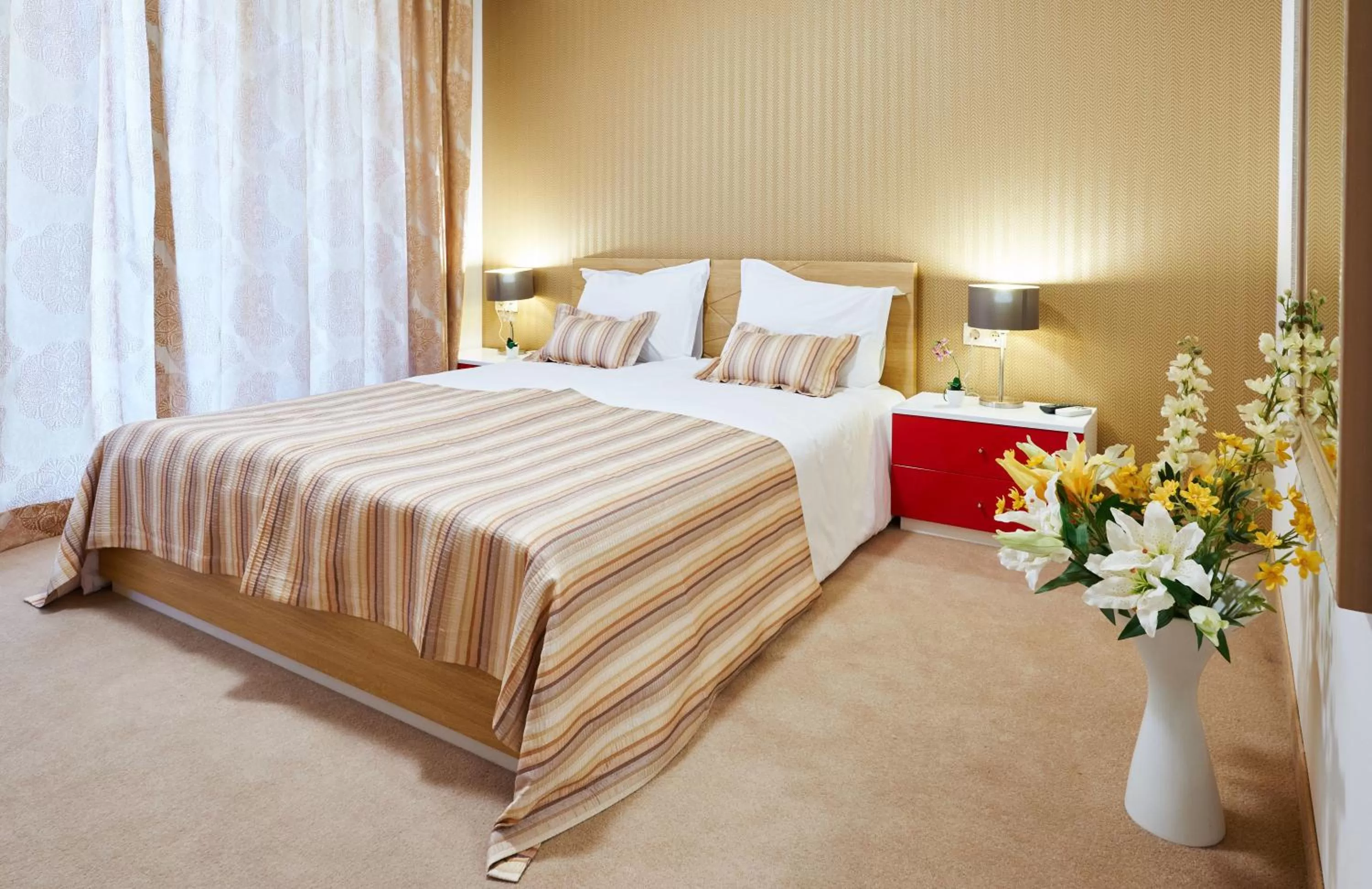 Photo of the whole room, Bed in Penelopa Palace Apart Hotel & SPA