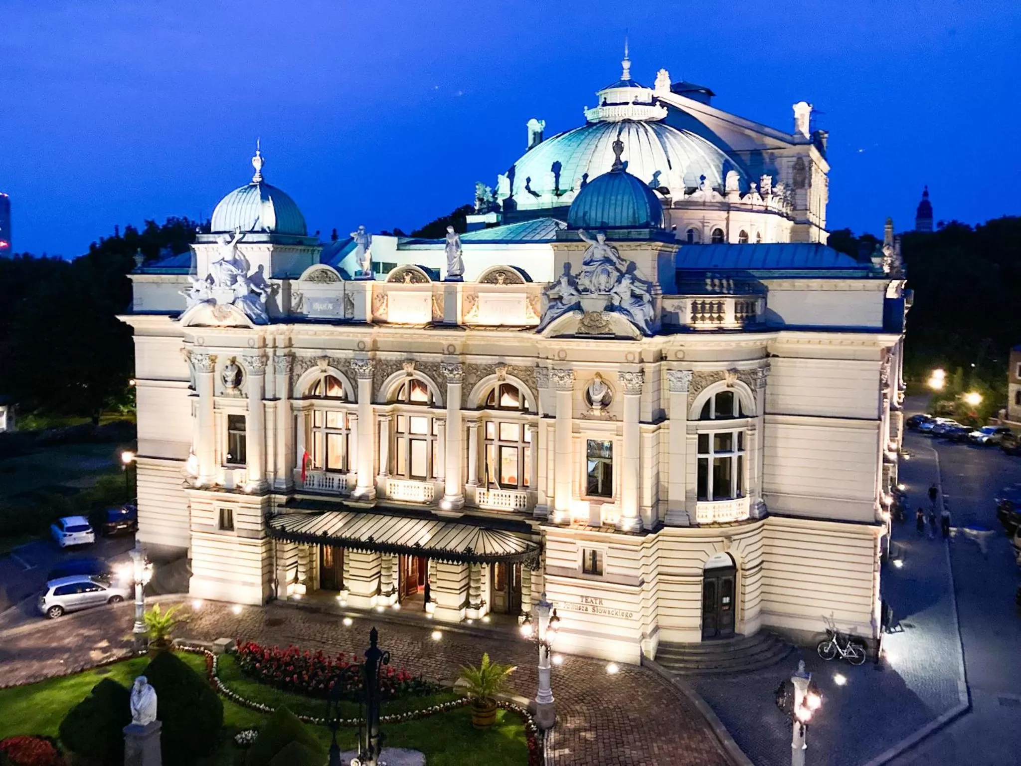 Off site in Hotel H12****