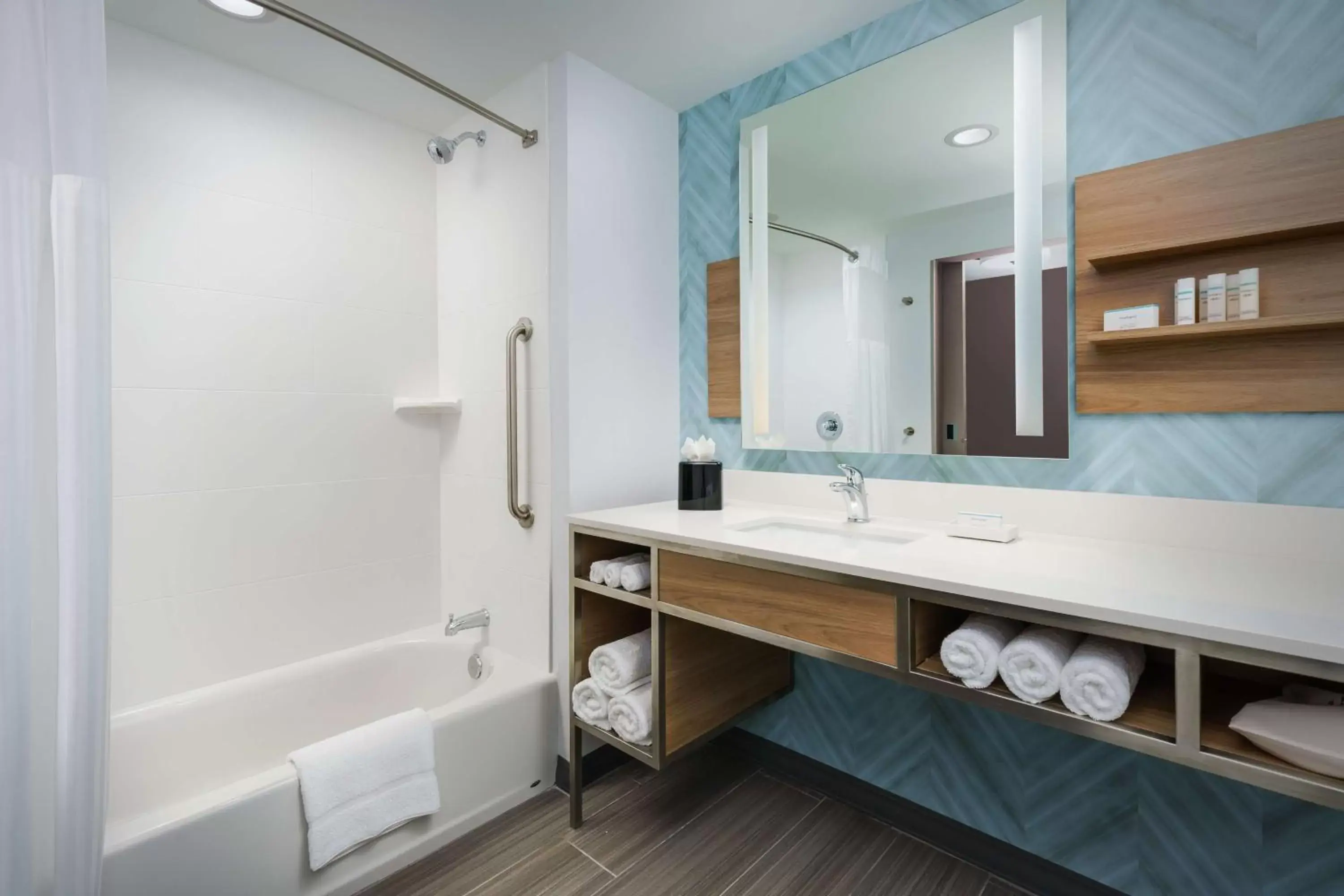 King Room - Hearing Accessible in Hilton Garden Inn Apopka City Center, Fl King Room - Hearing Accessible in Hilton Garden Inn Apopka City Center, Fl