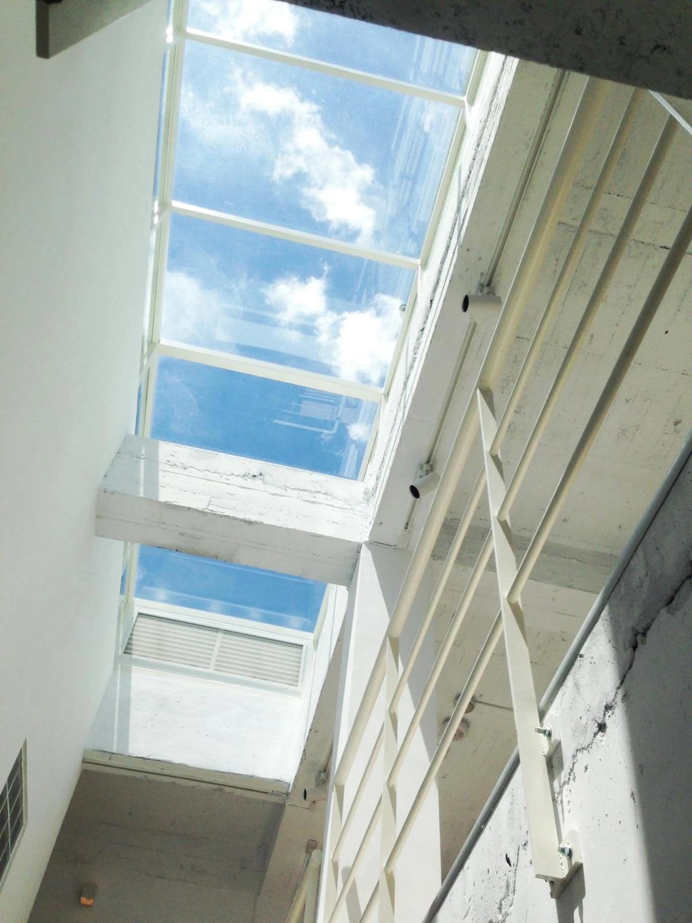 Property building in OwlStay Flip Flop Hostel - Garden