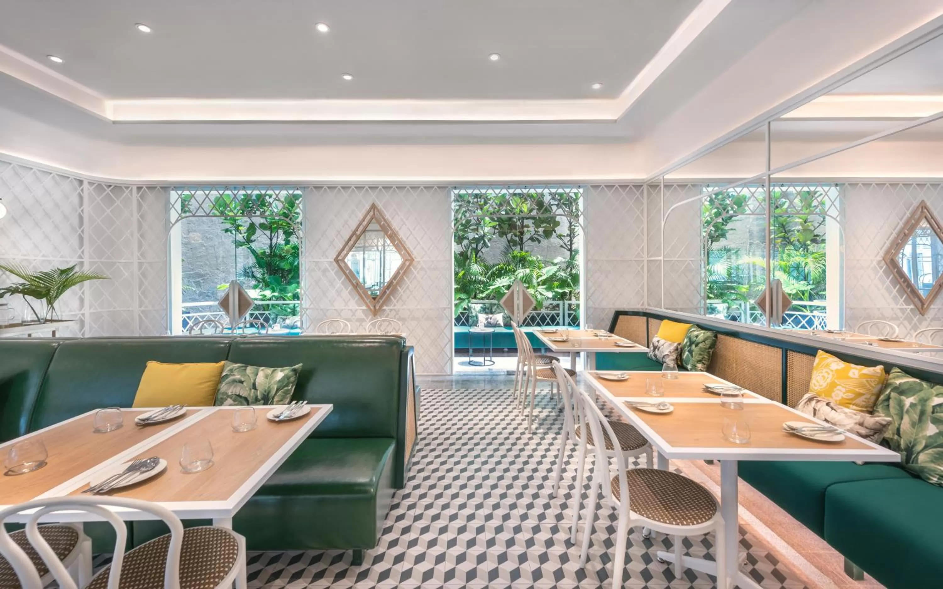 Restaurant/places to eat in The Prestige Hotel Penang, a Member of Design Hotels