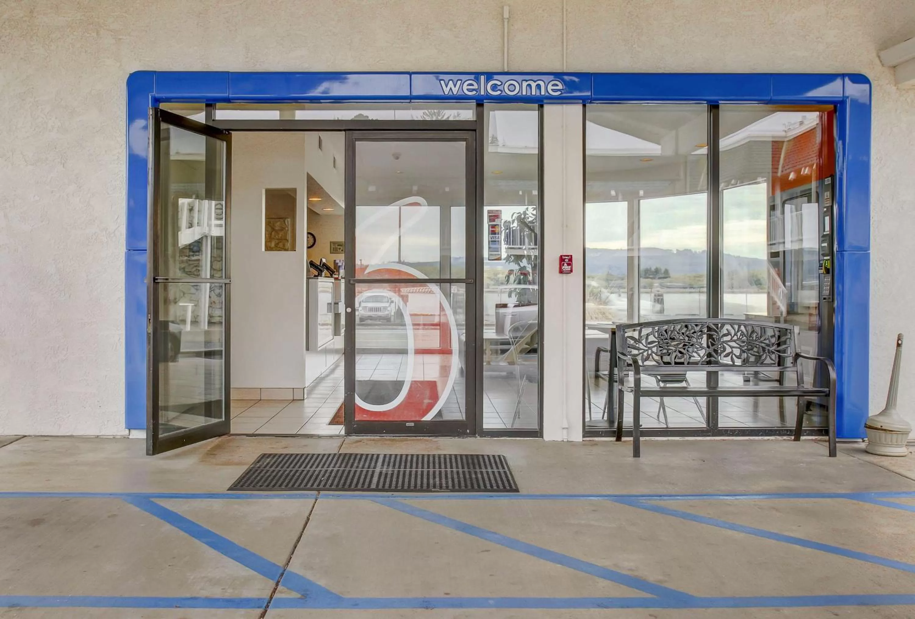 Property building in Motel 6-Coos Bay, OR