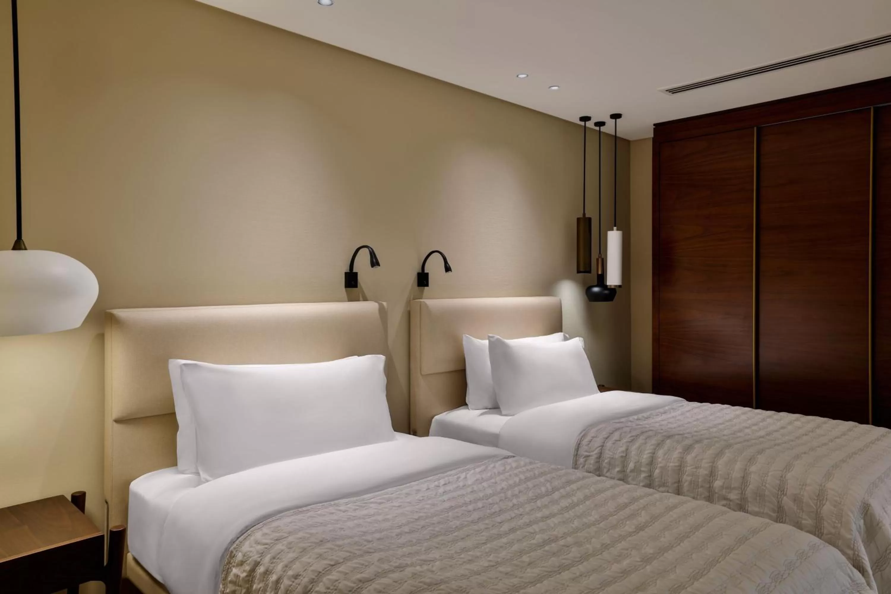 Photo of the whole room, Bed in Le Méridien Dubai Hotel & Conference Centre