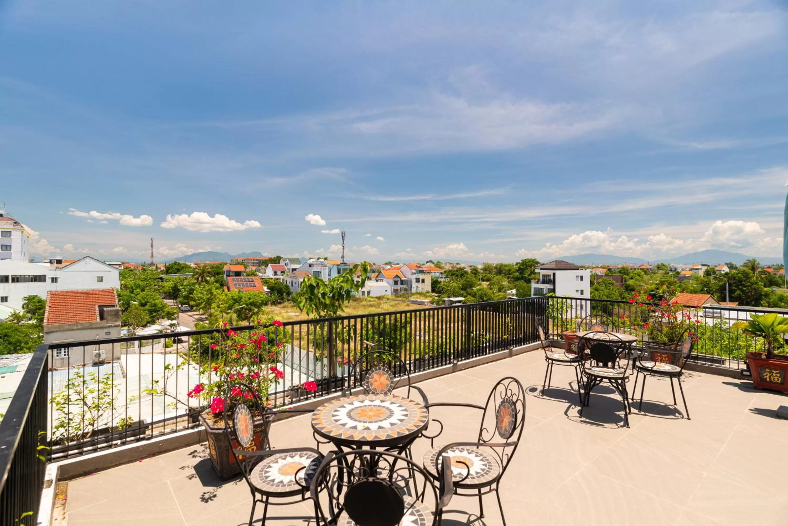 Hoianese Pool & Sunset Hotel - Cultural Experiential Hotel