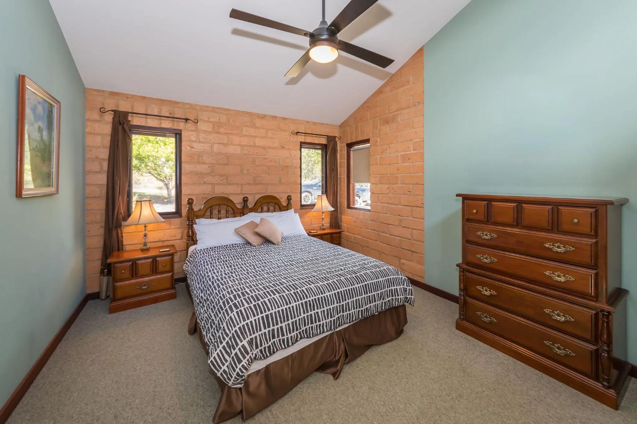 Bed in Clarendon Forest Retreat