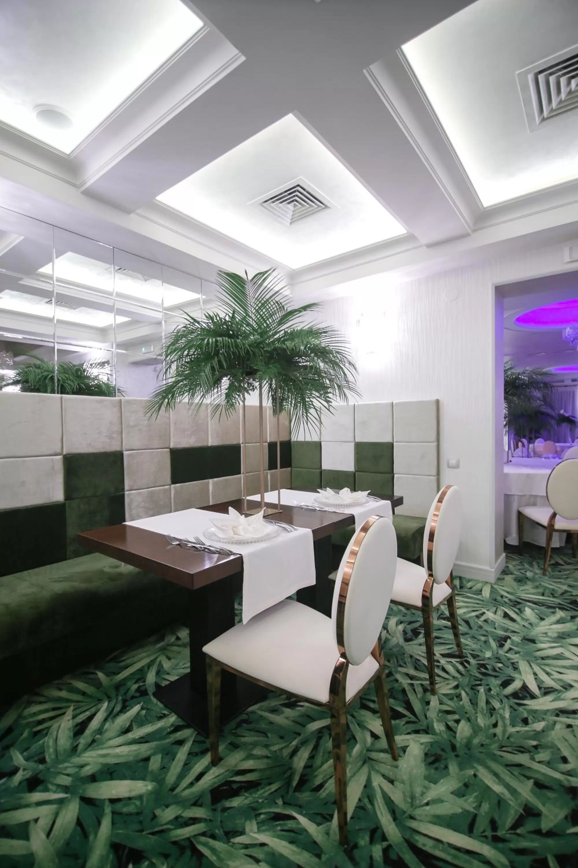 Seating area in Hotel Relax Craiova