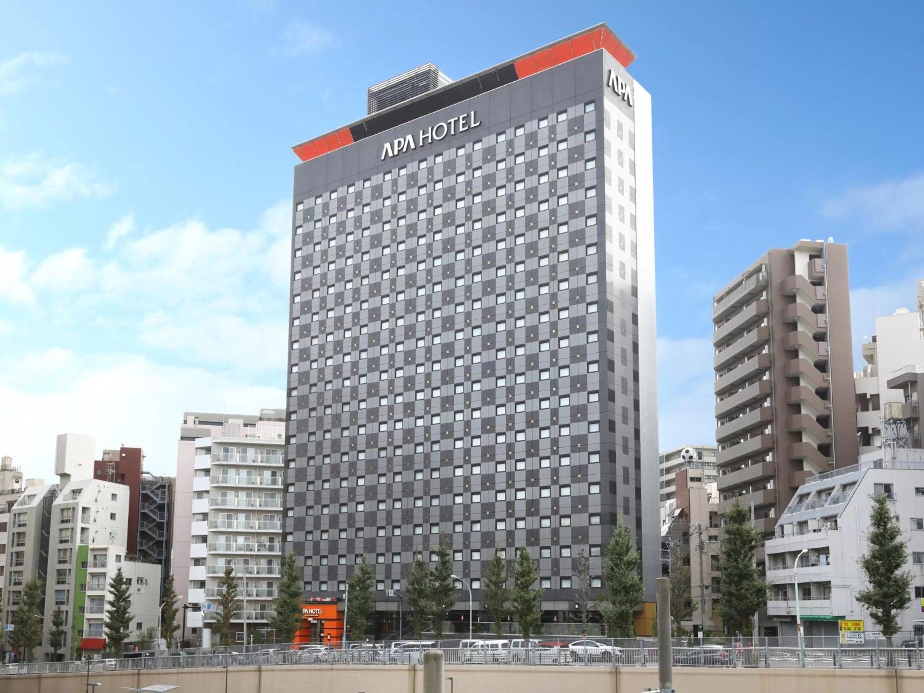 Property building in APA Hotel Yamanote Otsuka Ekimae Tower