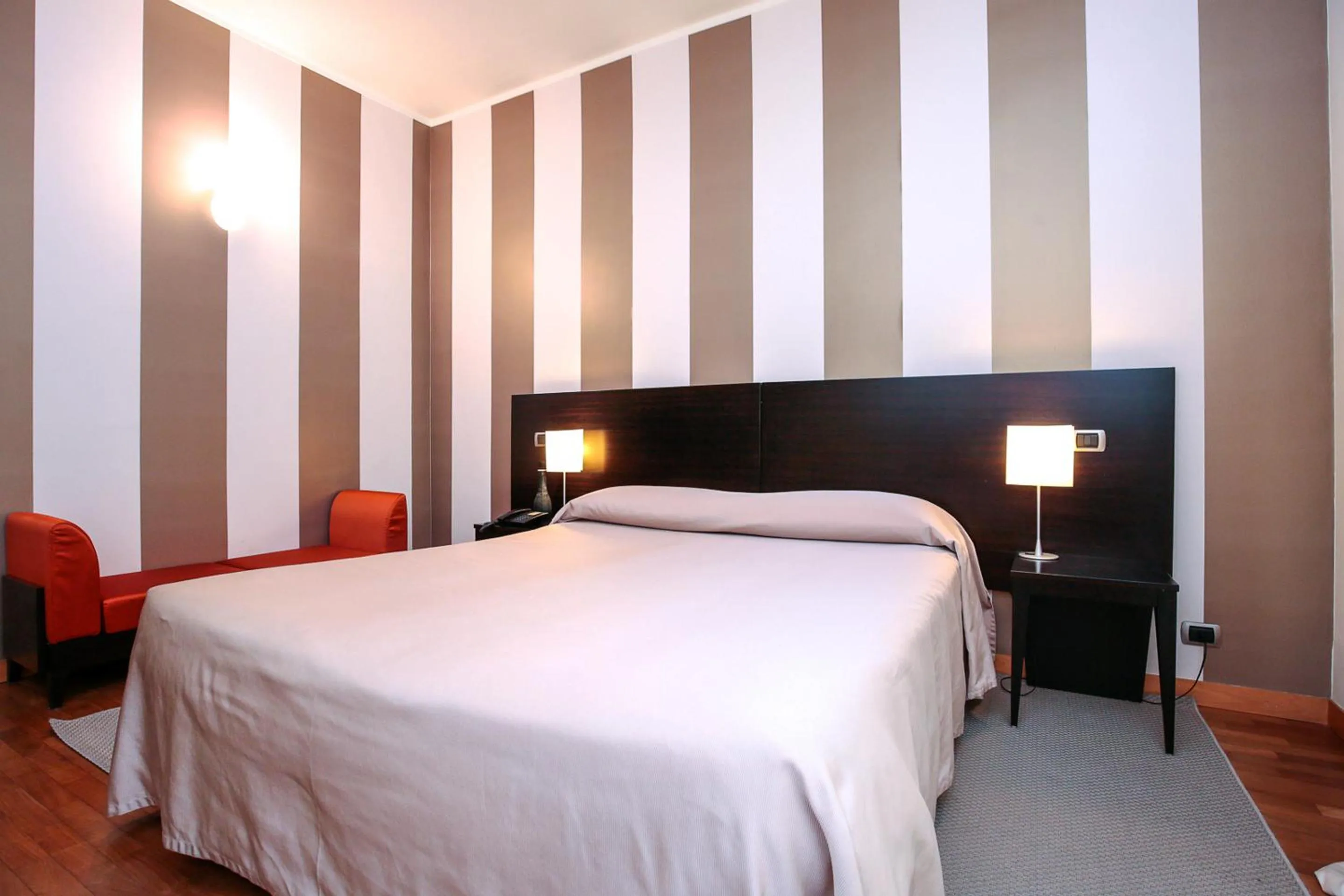Photo of the whole room, Bed in Hotel Aleramo
