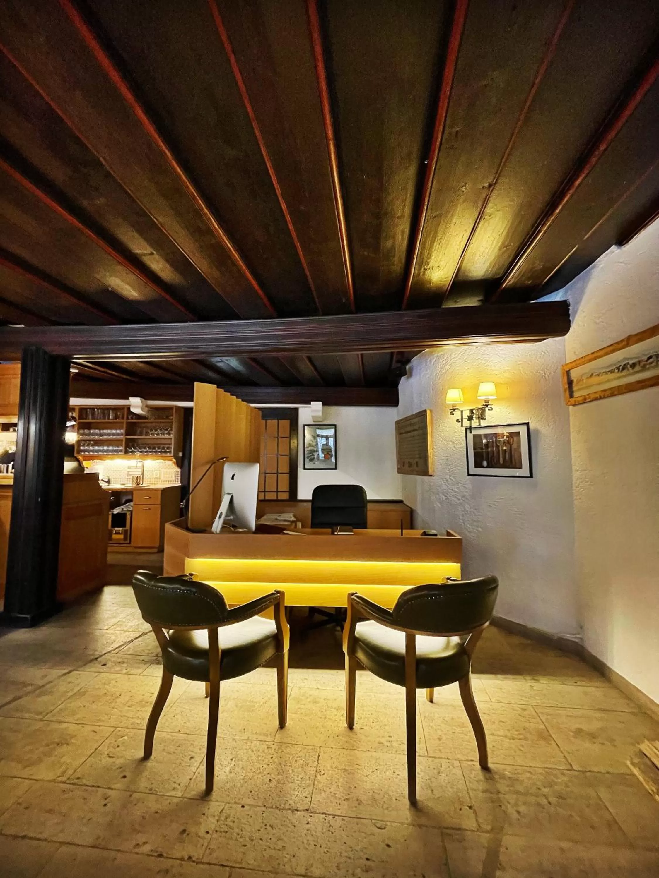 Business facilities in Le Saint Georges