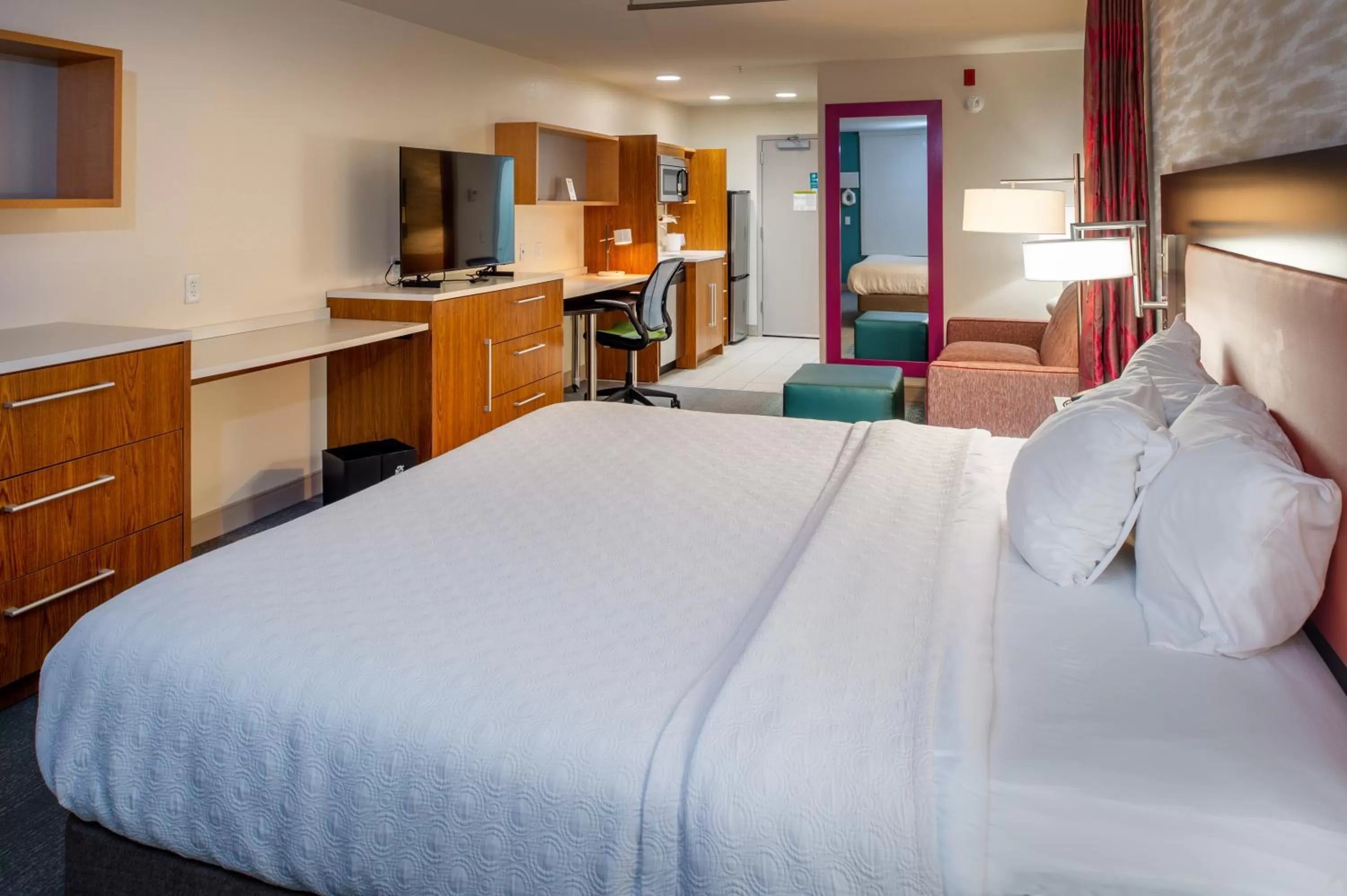 Bed in Home2 Suites St. Louis / Forest Park