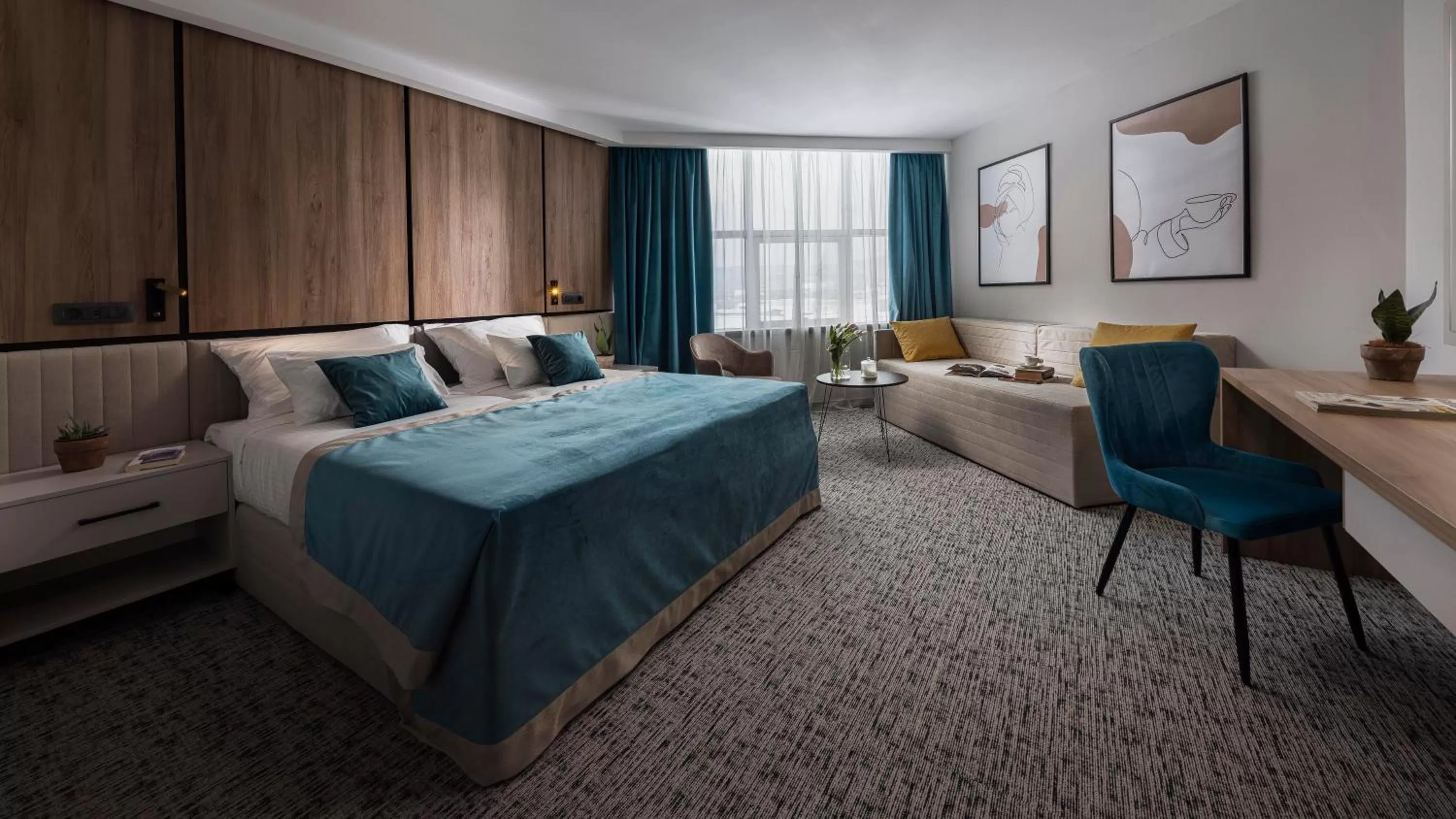 Photo of the whole room, Bed in Grand Hotel Zagreb