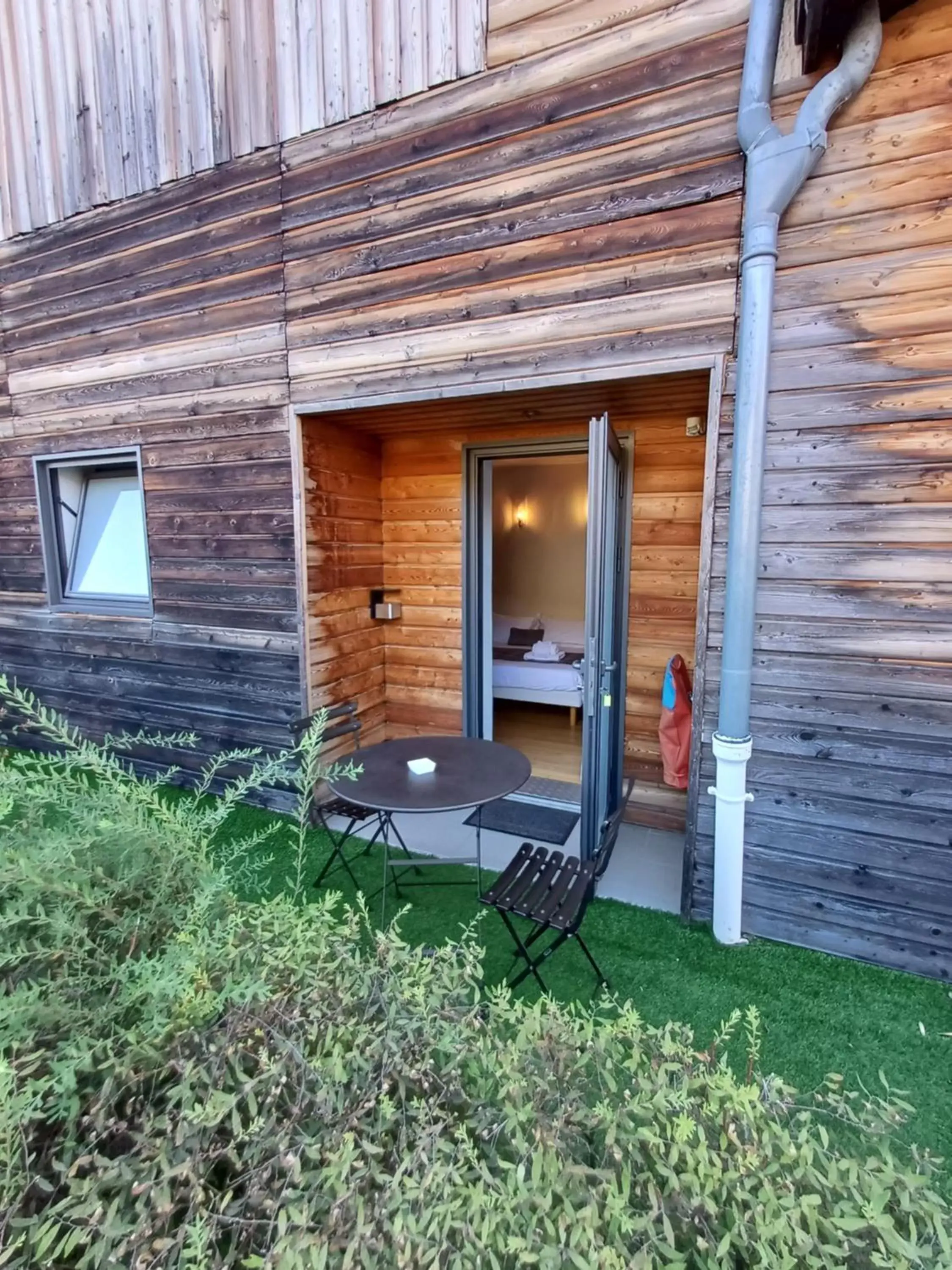Large Double Room - single occupancy in Le Clos du Bois Joli Large Double Room - single occupancy in Le Clos du Bois Joli