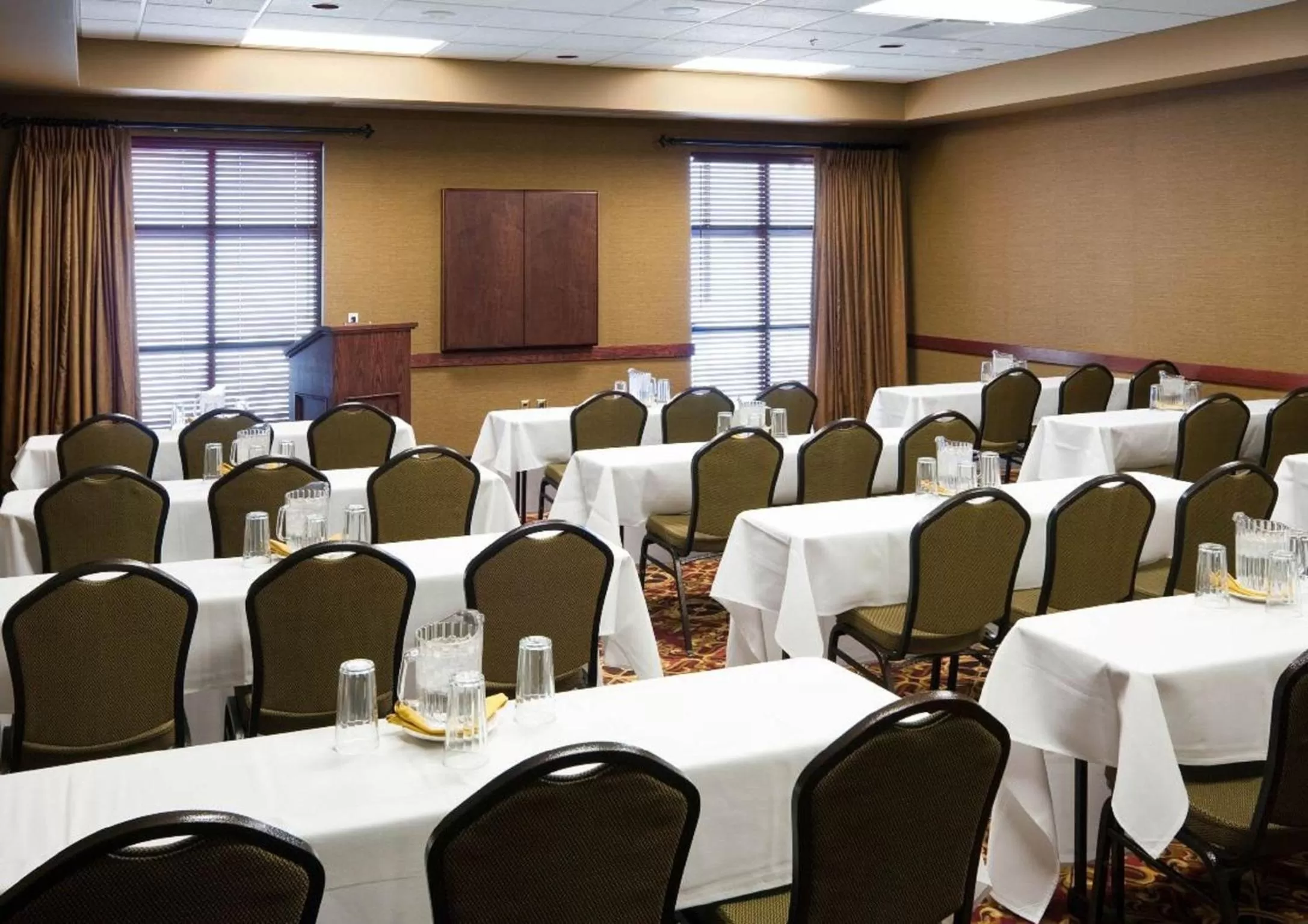 Business facilities in The Lodge at Deadwood