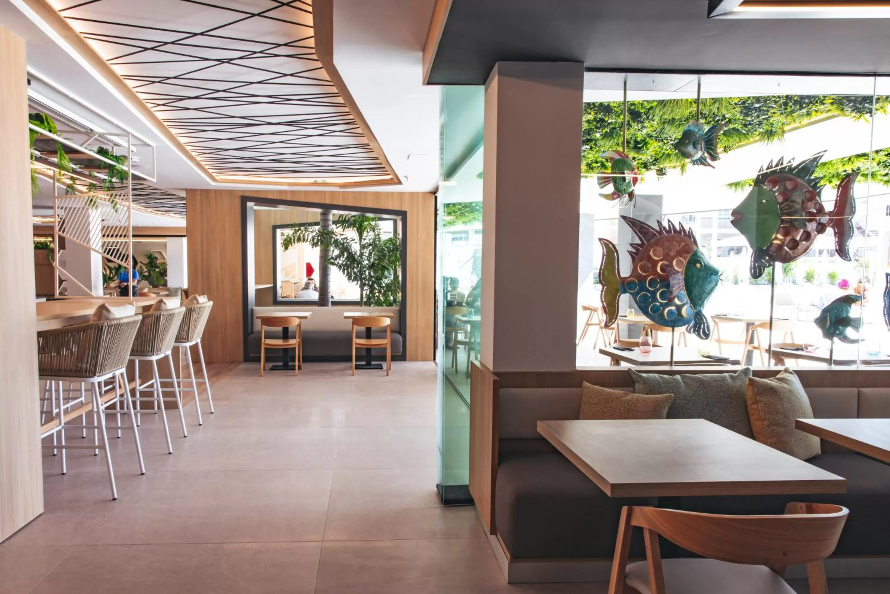 Restaurant/places to eat in MYND Adeje