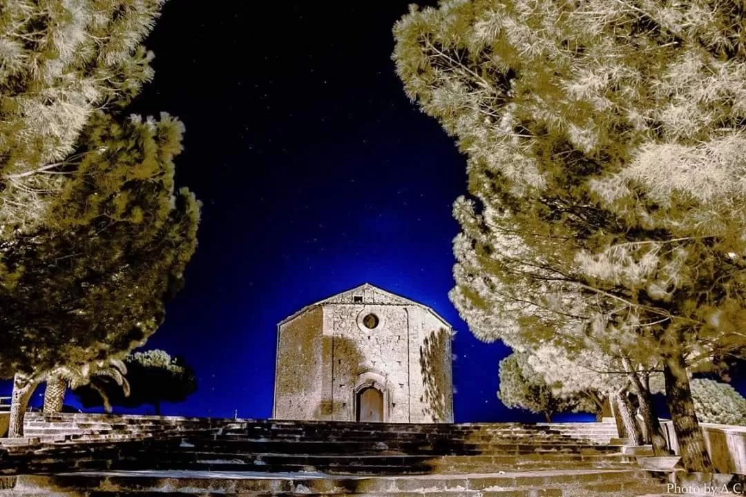 Night in La Gardenia