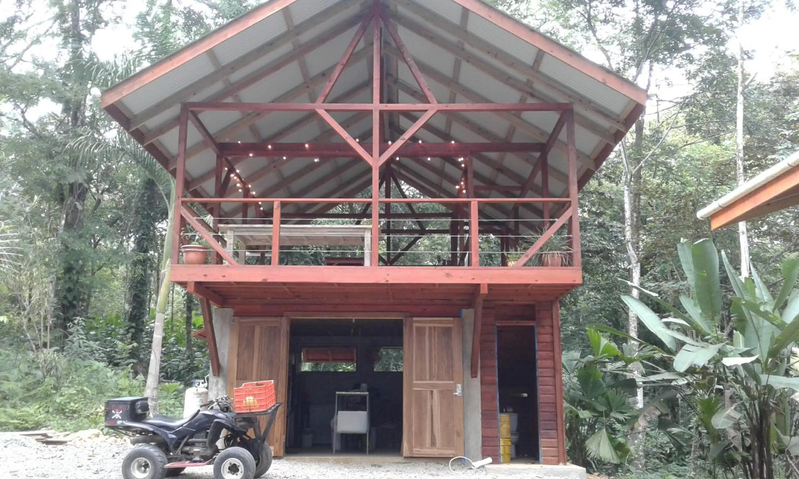 Restaurant/places to eat in Surf Break at Paunch